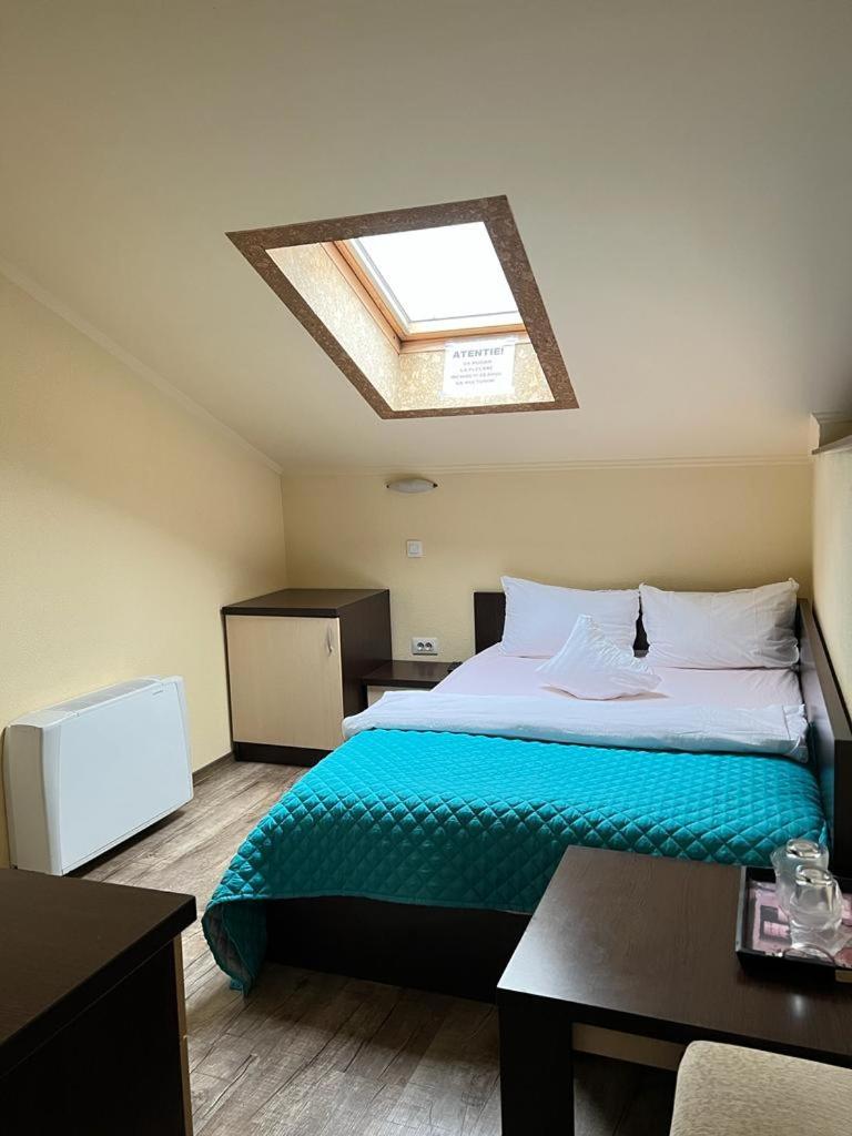 Economy Double Room photo 1