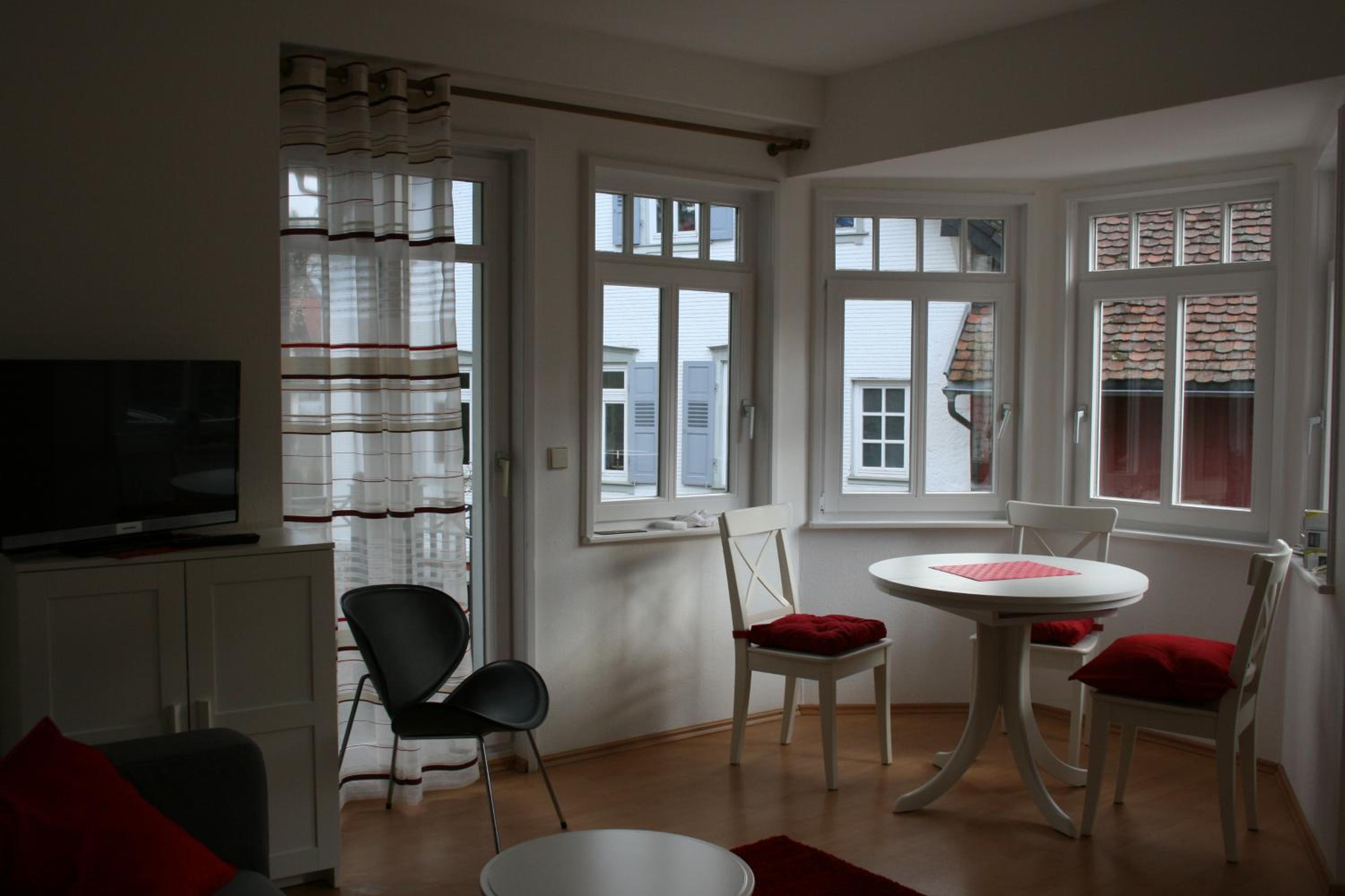 Apartment with Balcony photo 2