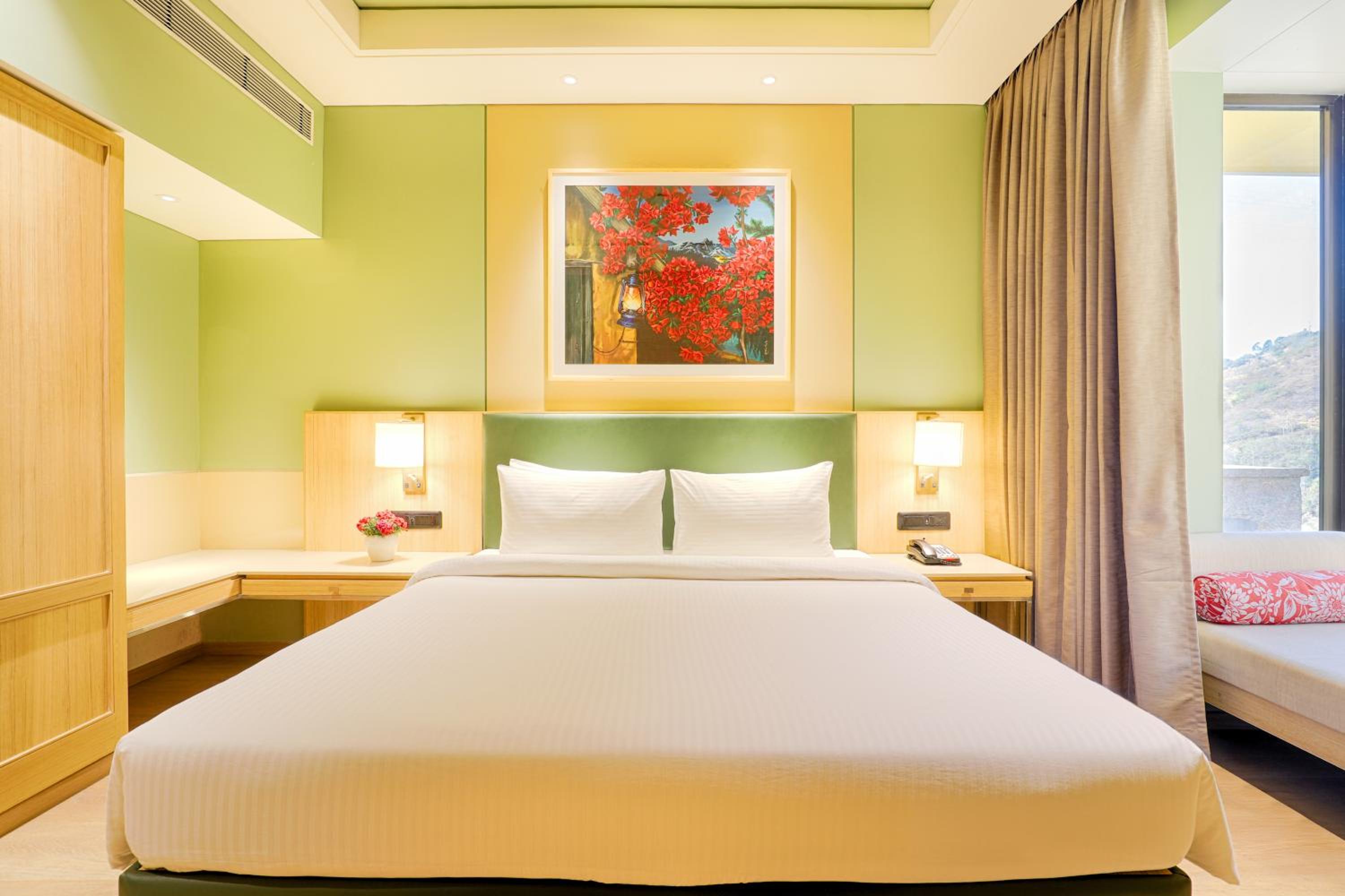 Suite photo 1