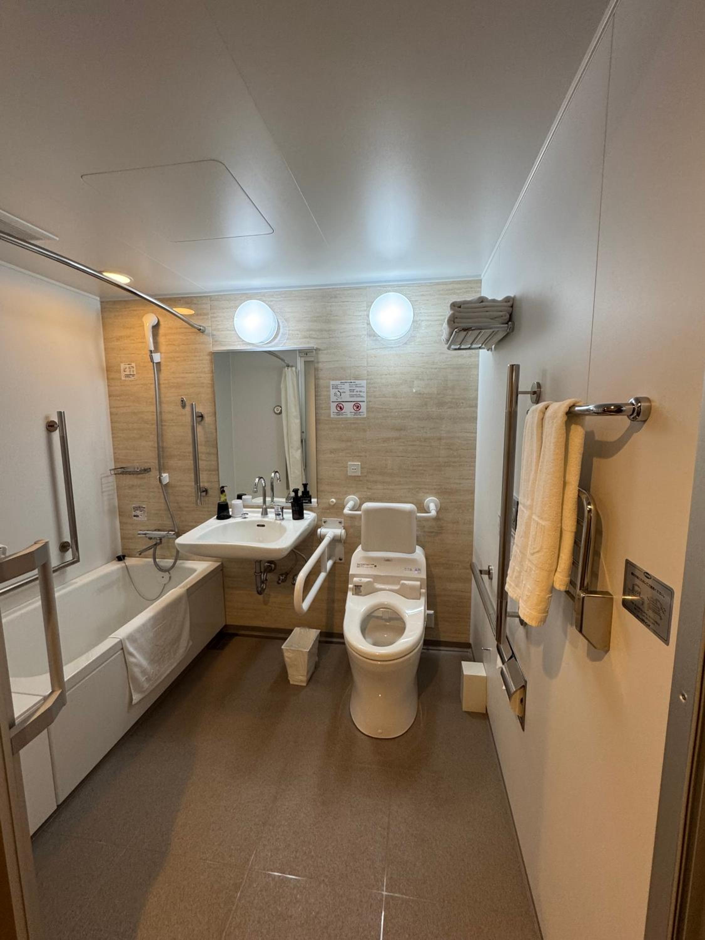 Double Room-Diasability Access - Non-Smoking photo 2