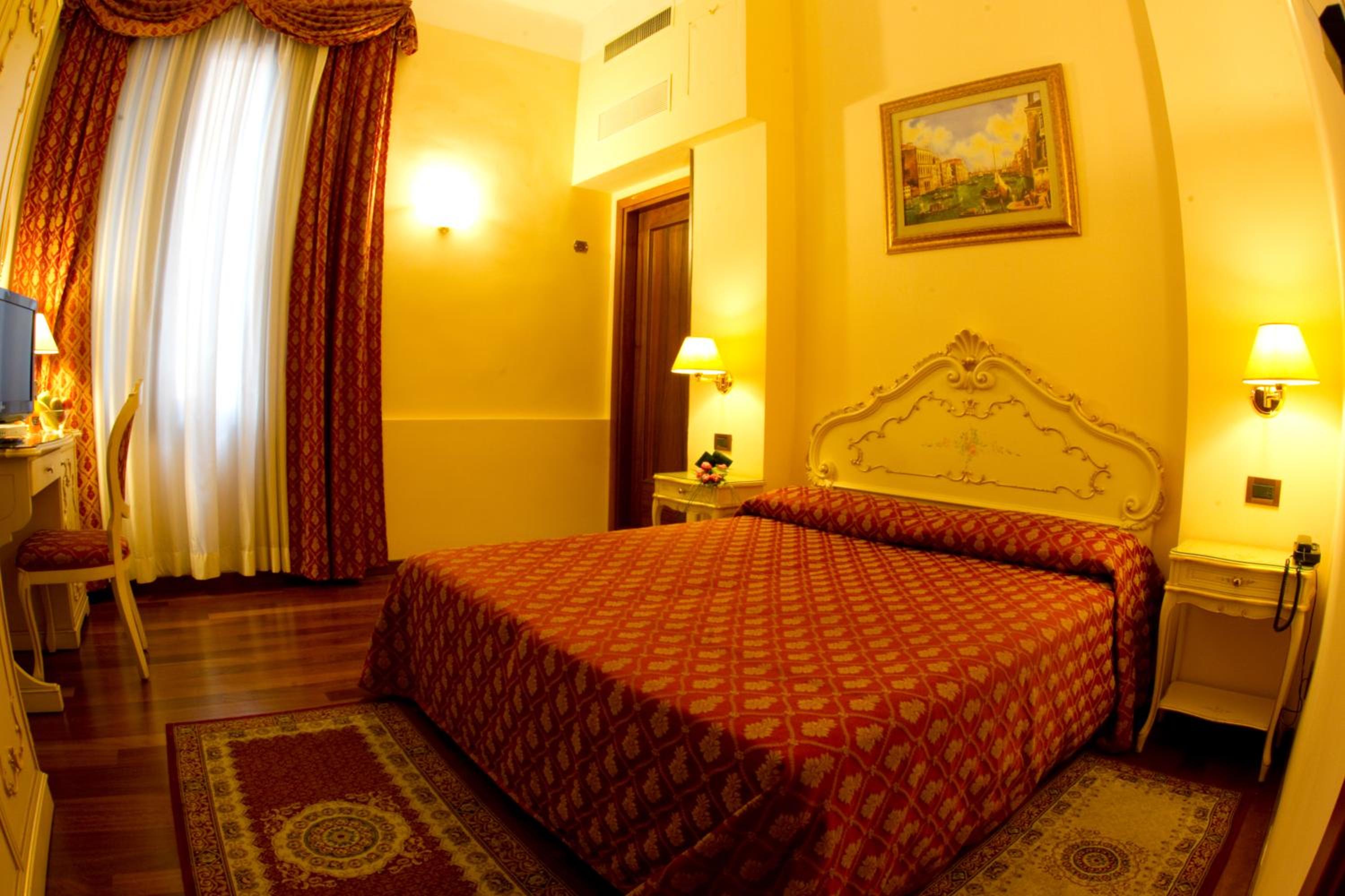 Superior Double Room photo 2