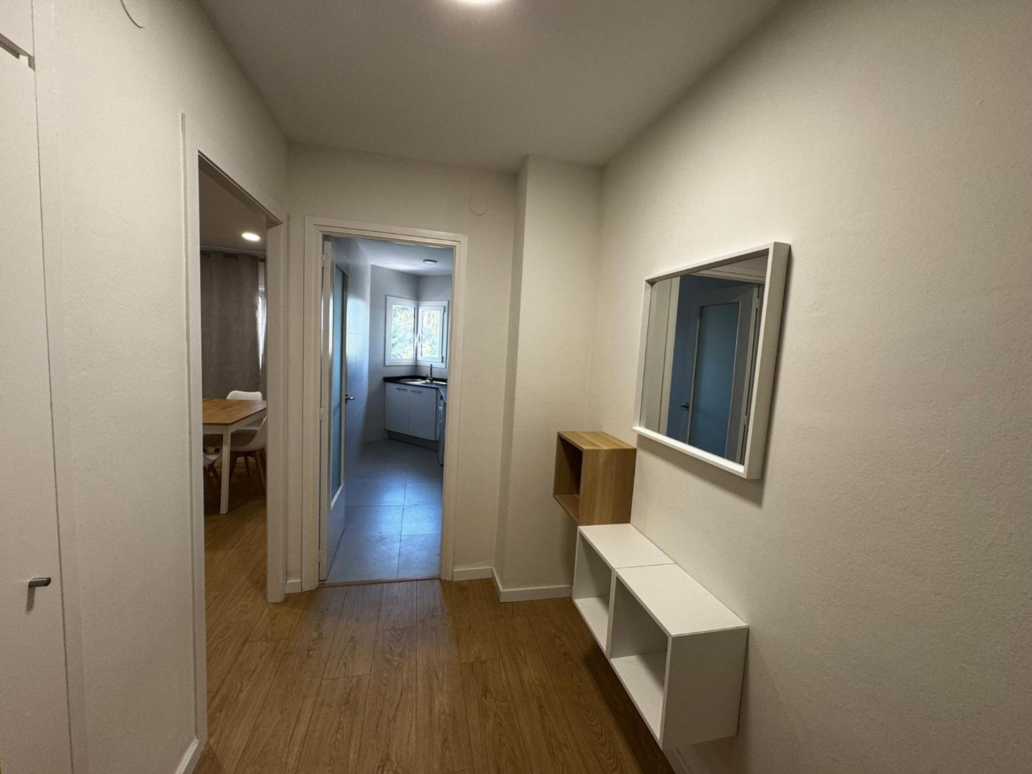 Two-Bedroom Apartment with City View photo 2