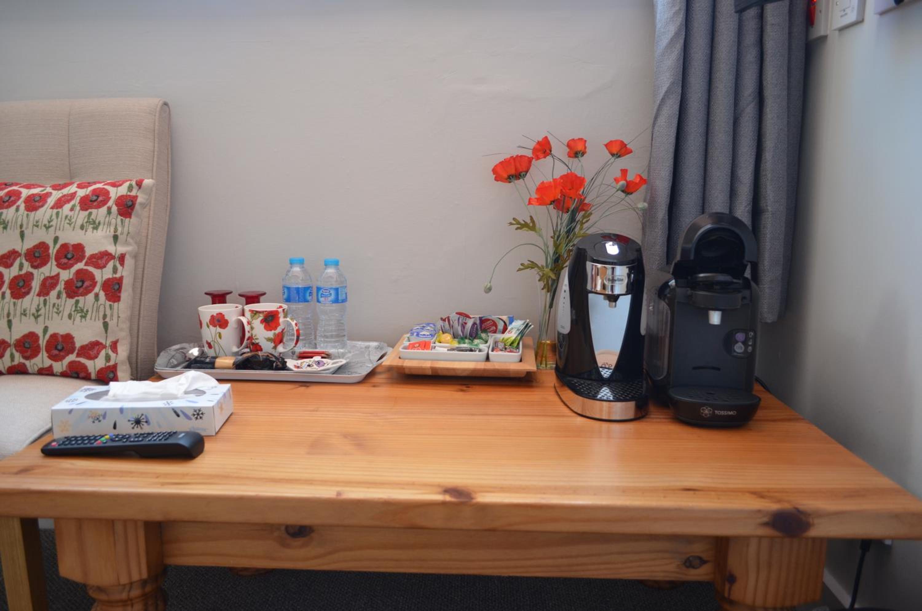 Deluxe Double Room with Shower photo 3