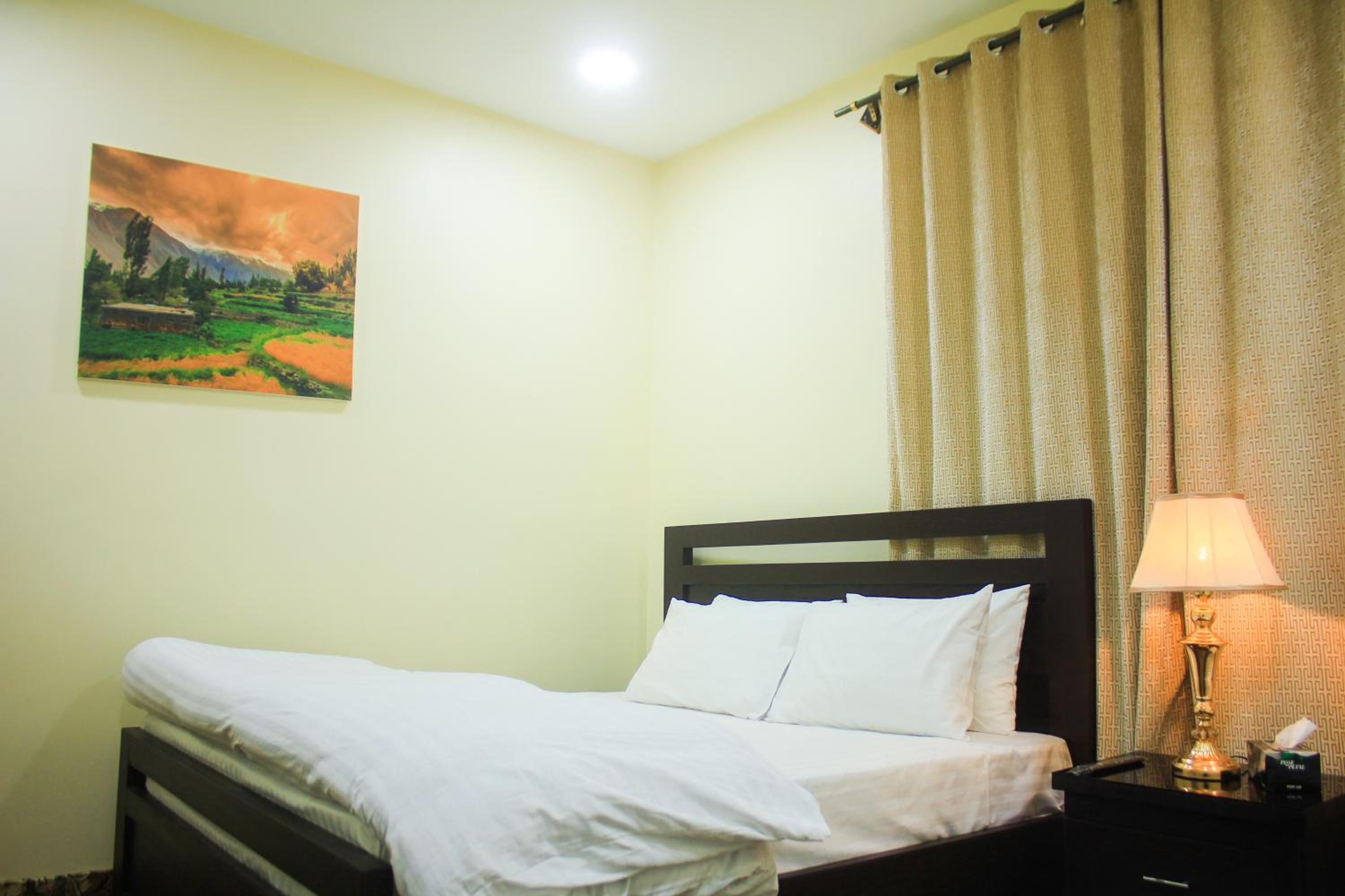 Deluxe Triple Room photo 1
