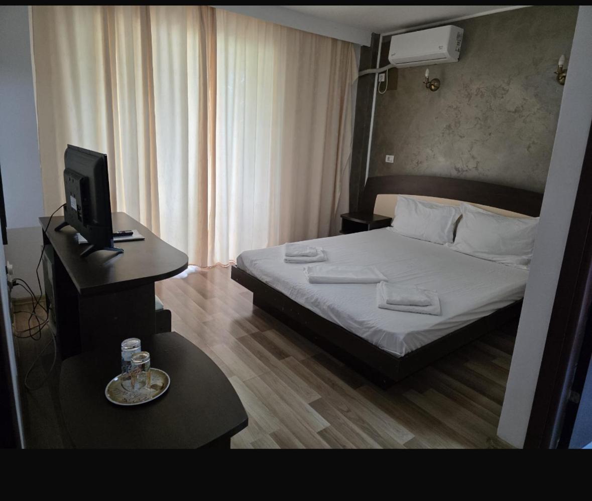 Economy Double Room photo 1