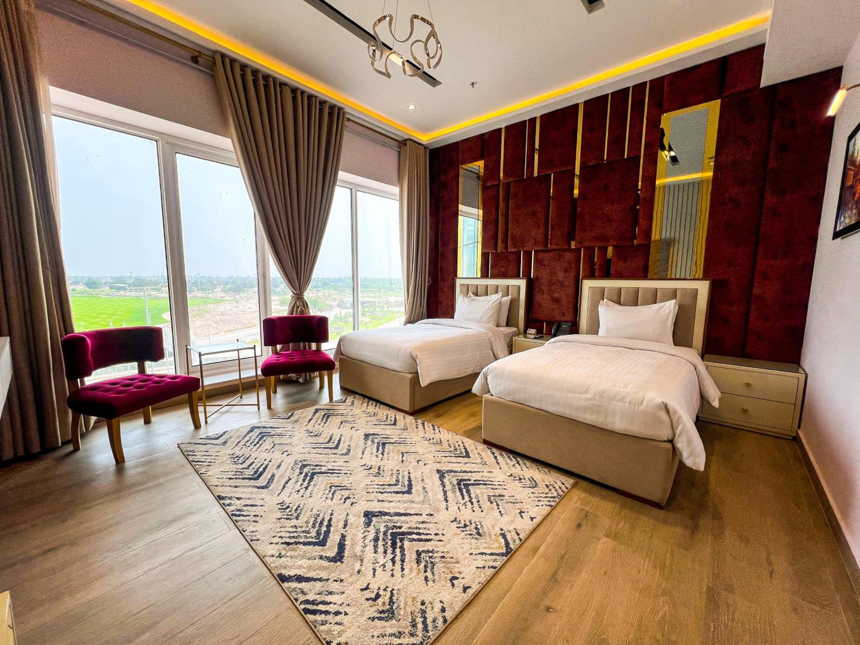 Deluxe Twin Room photo 2