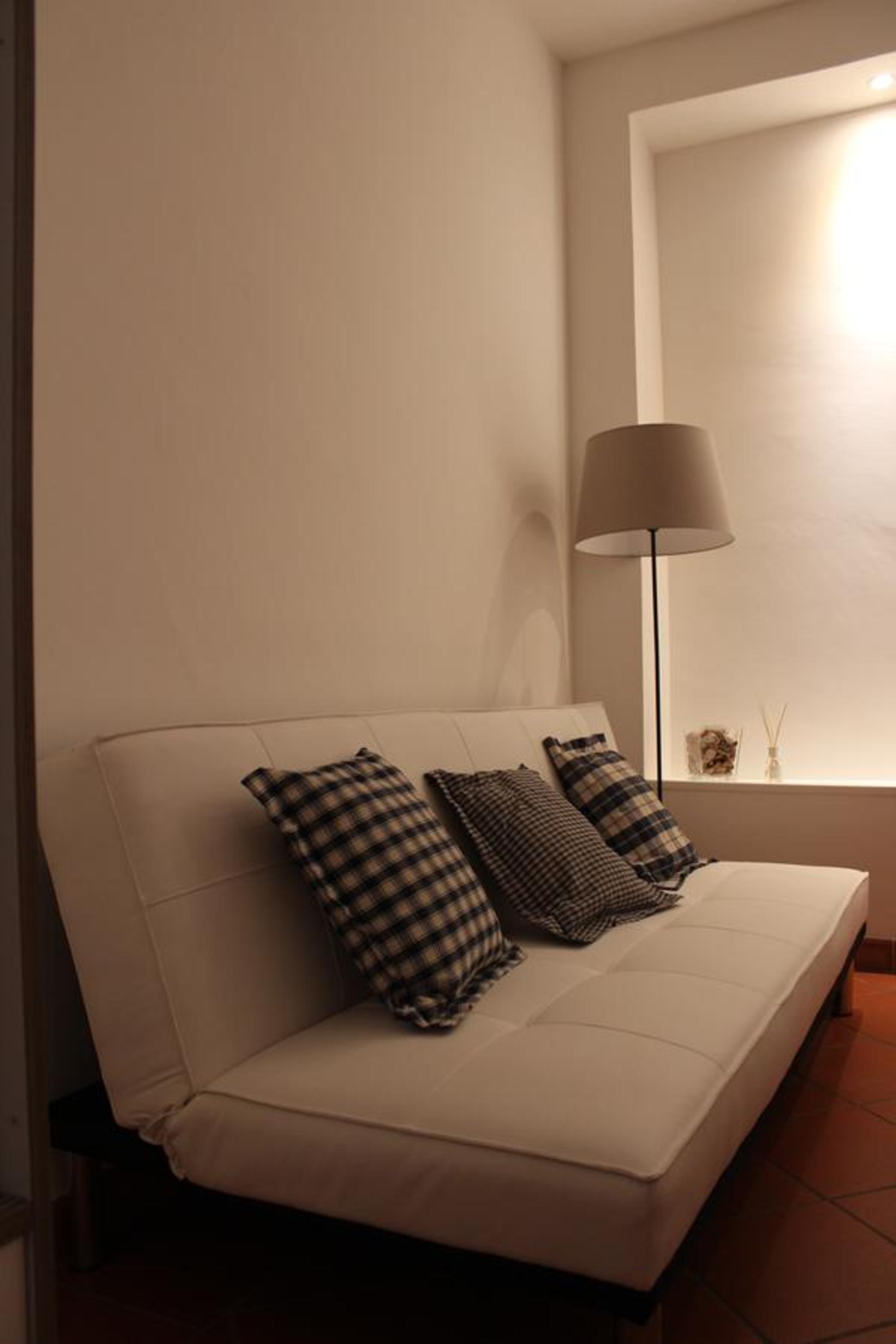 Comfort Triple Room with Shower - Photo 4