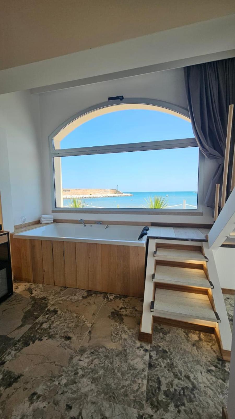 Superior Suite with Sea View