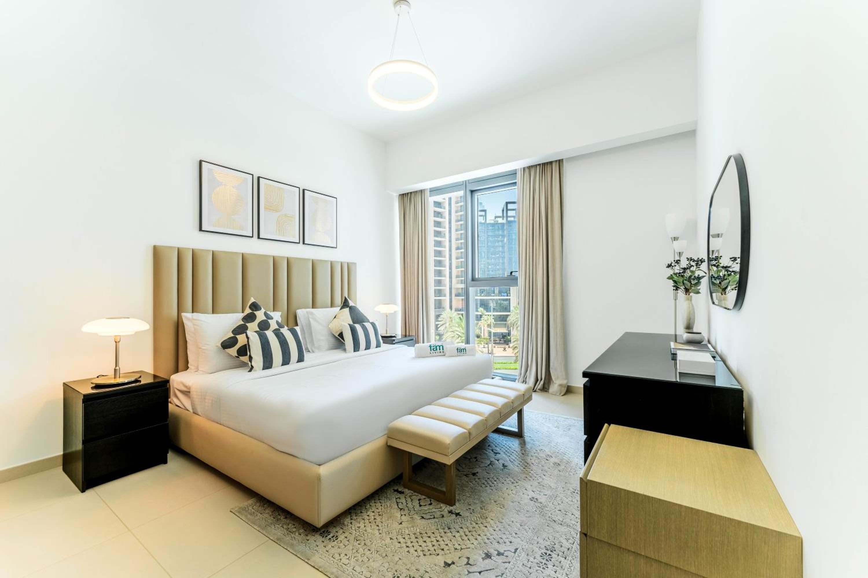One-Bedroom Apartment photo 2