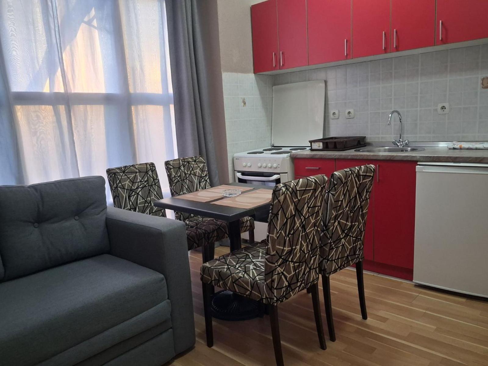 One-Bedroom Apartment with Balcony photo 1