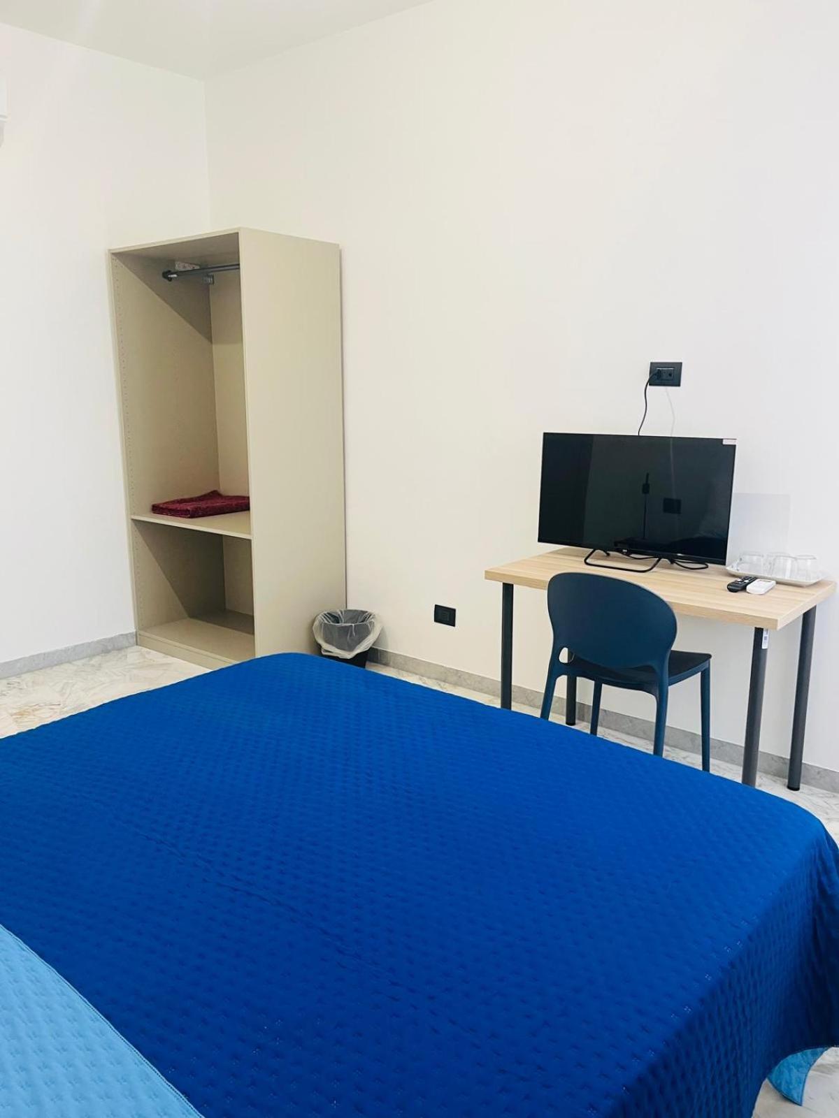 Double or Twin Room photo 3