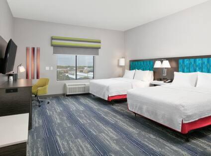 Queen Room with Two Queen Beds - Photo 1