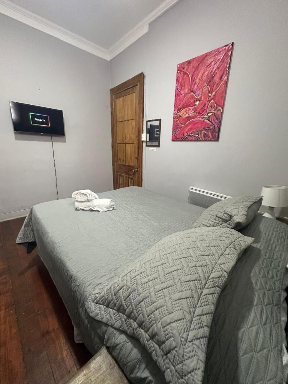 Budget Double Room photo 2