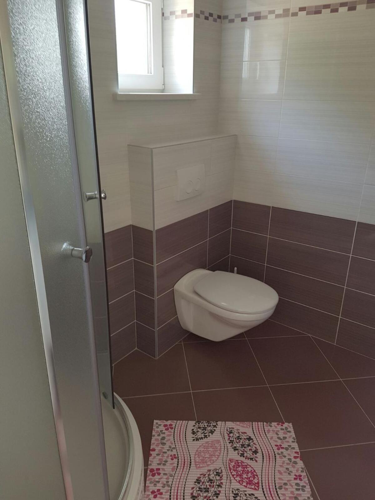 Apartment with Sea View - Photo 18