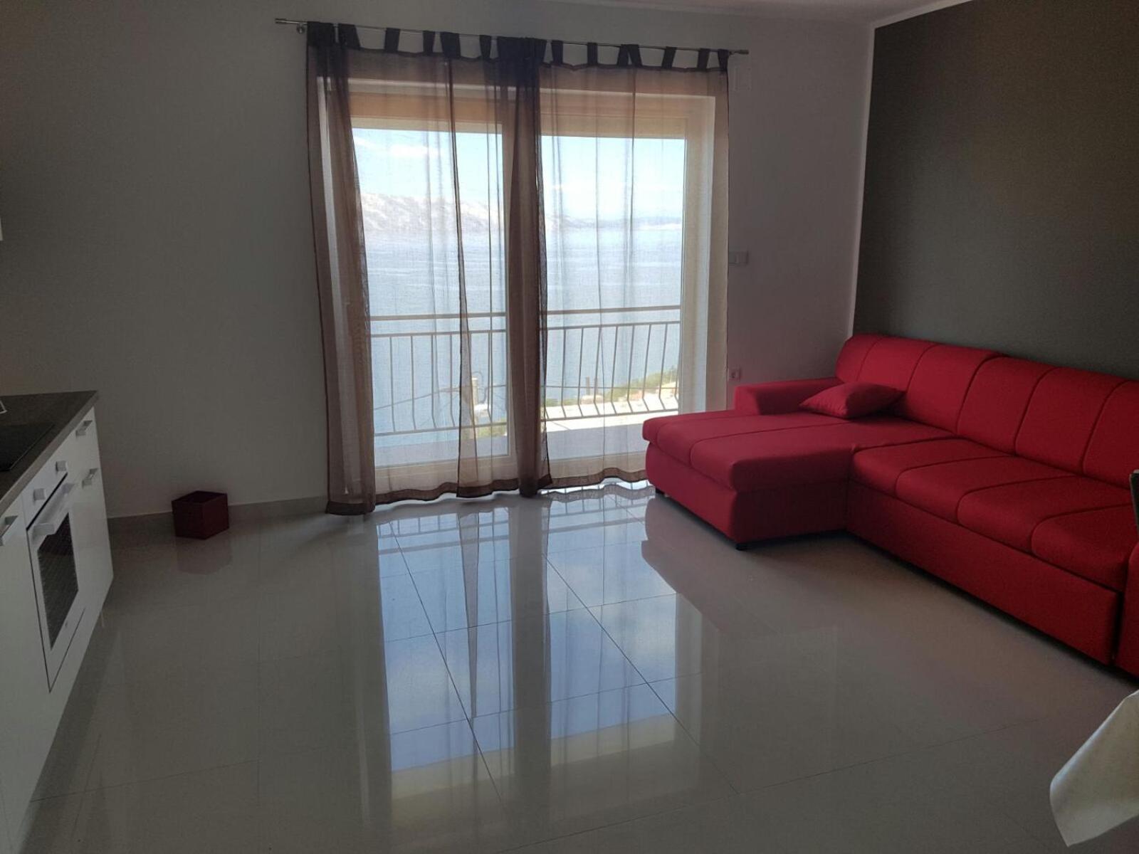 Apartment with Sea View - Photo 10