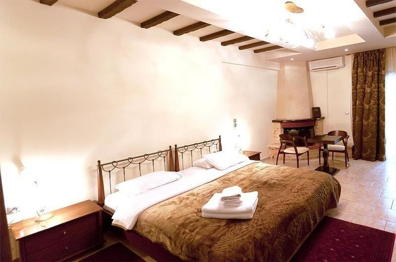 Superior Double or Twin Room - Photo 3