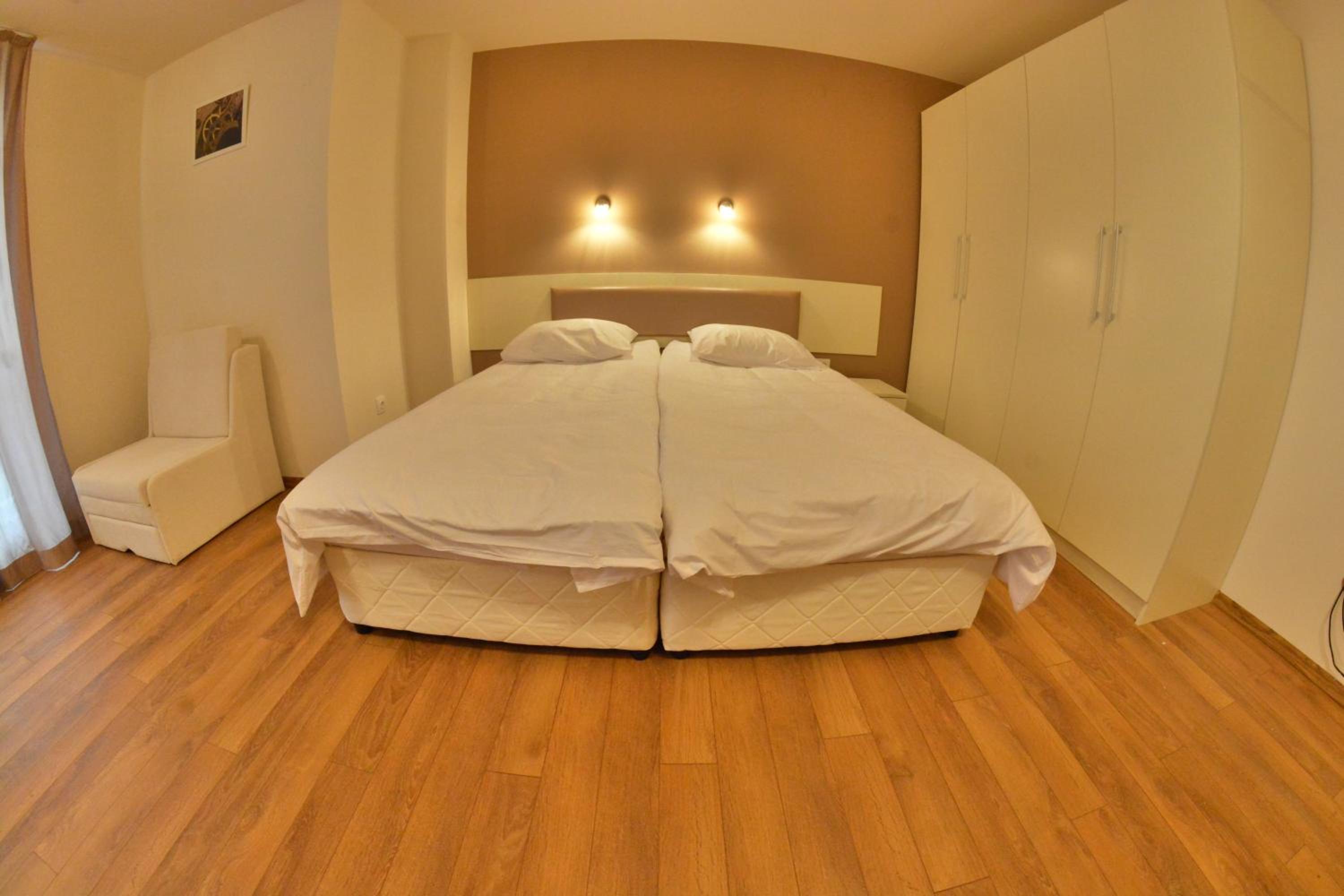 Villa - Photo 6