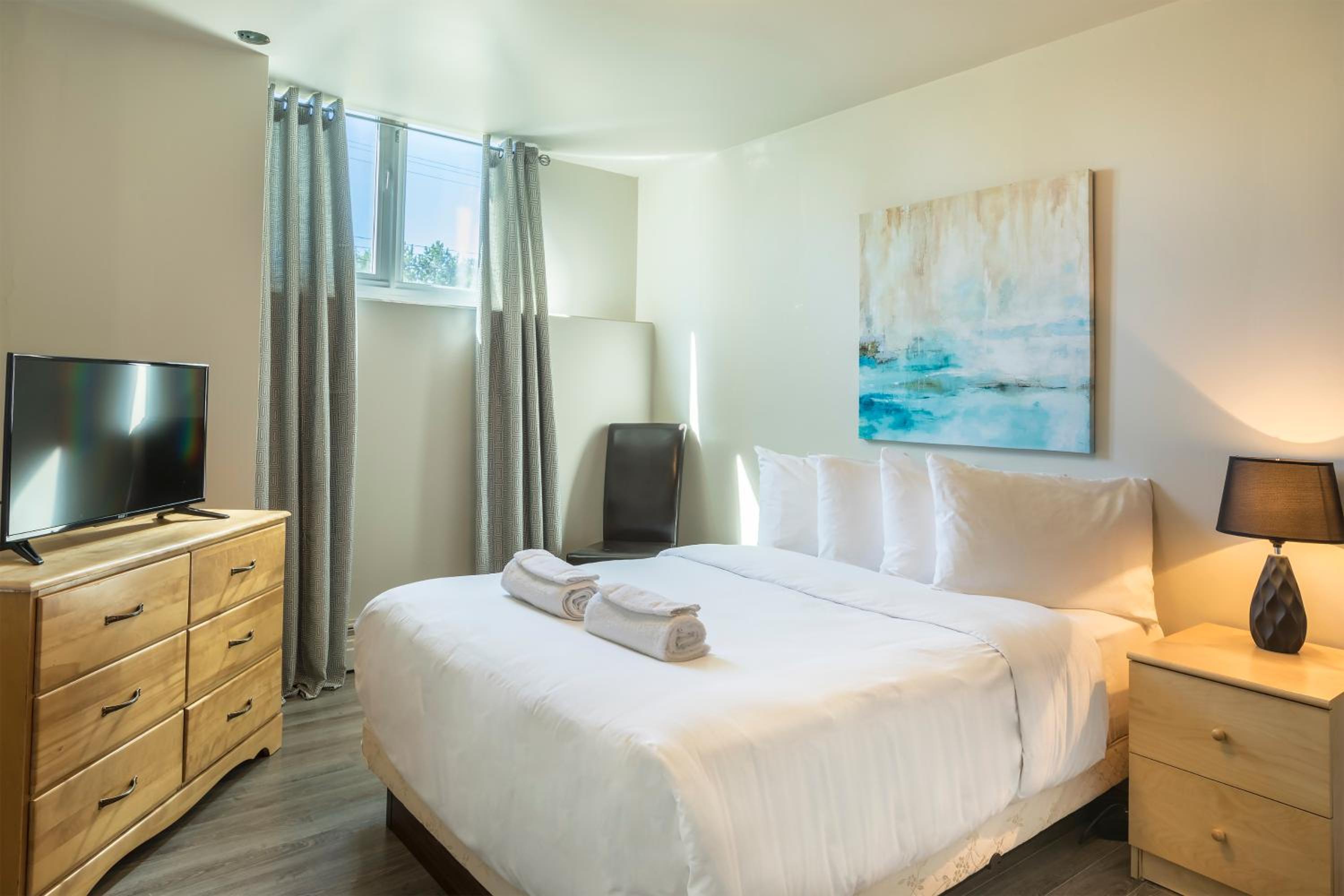 Deluxe Suite photo 2