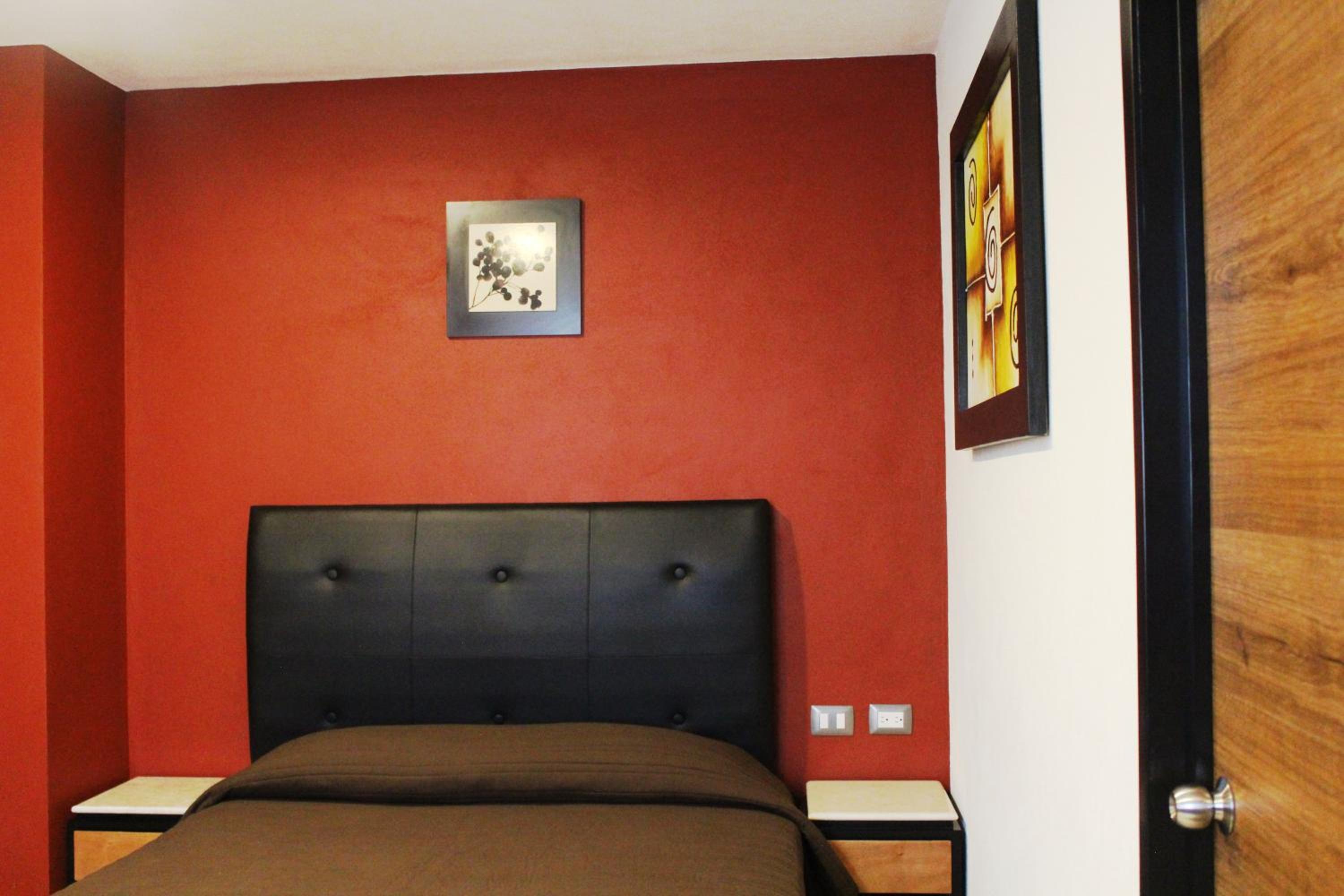 Standard Room photo 2