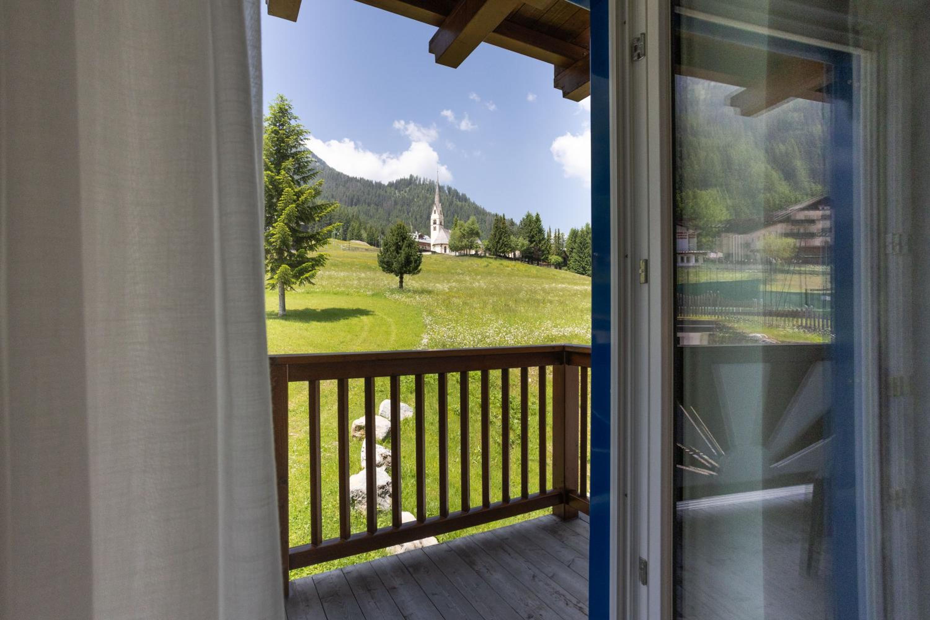 Double Room with Mountain View