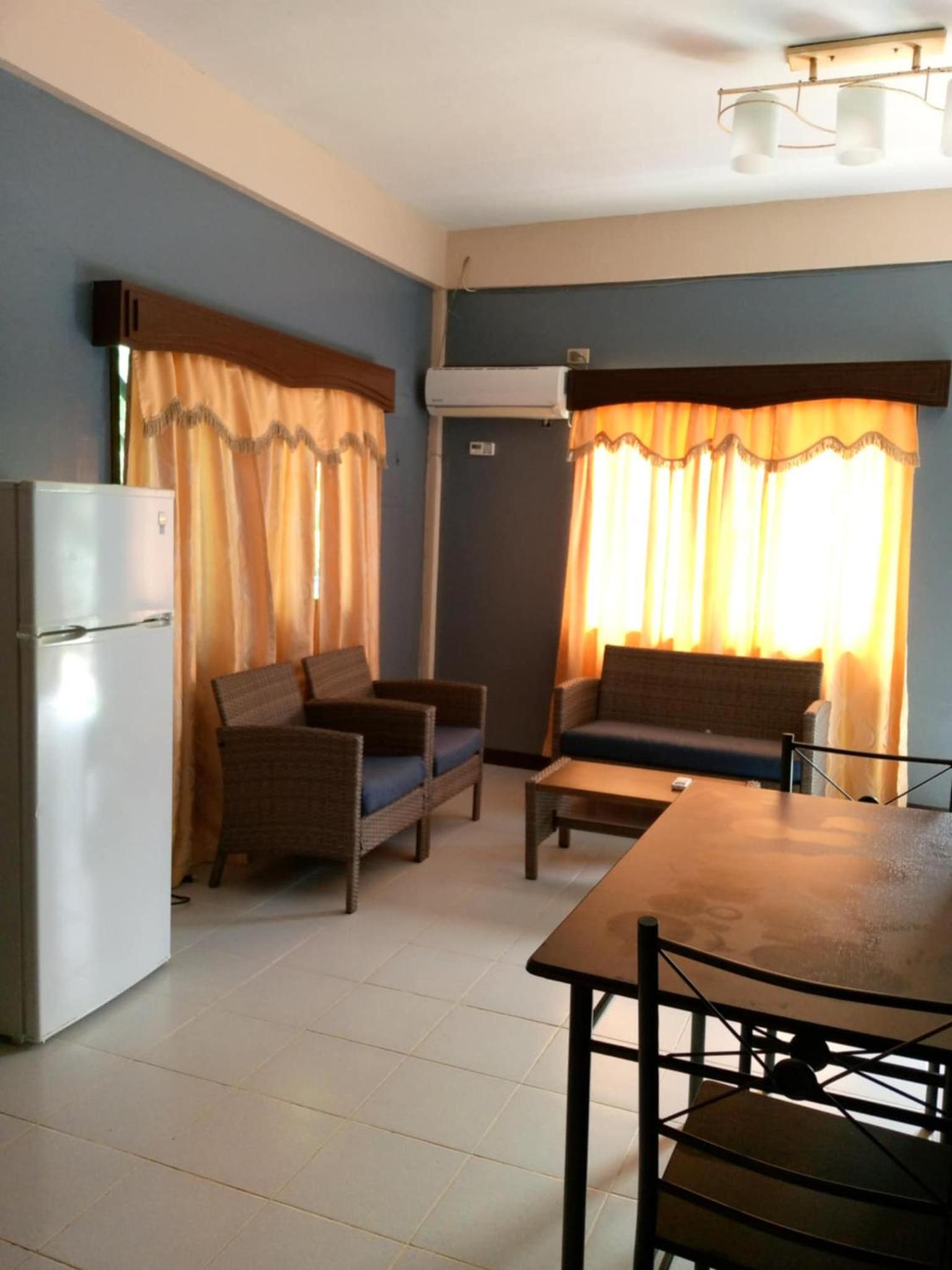 Apartment with Balcony photo 2