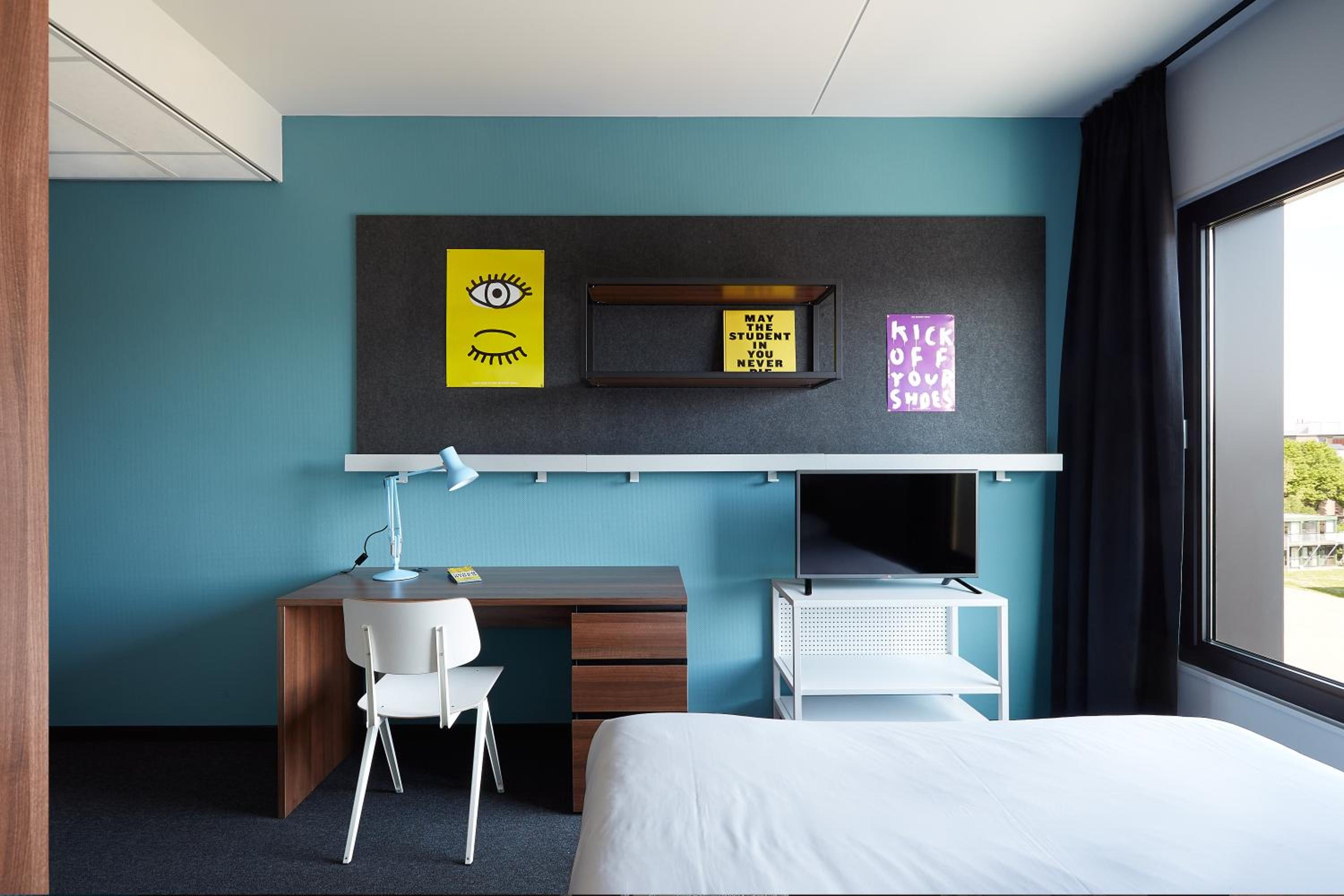 Standard Queen Room photo 2
