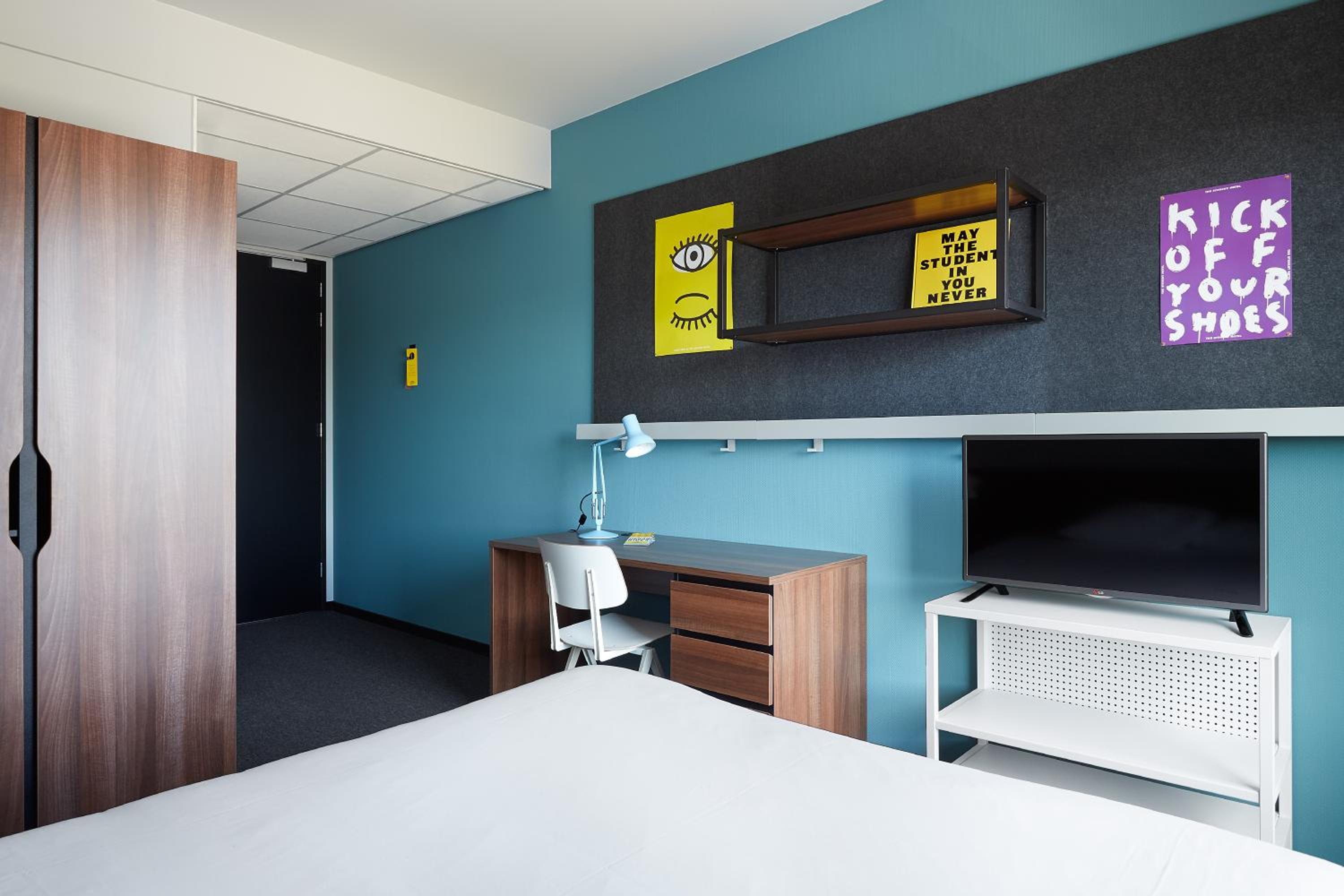 Standard Queen Room photo 1