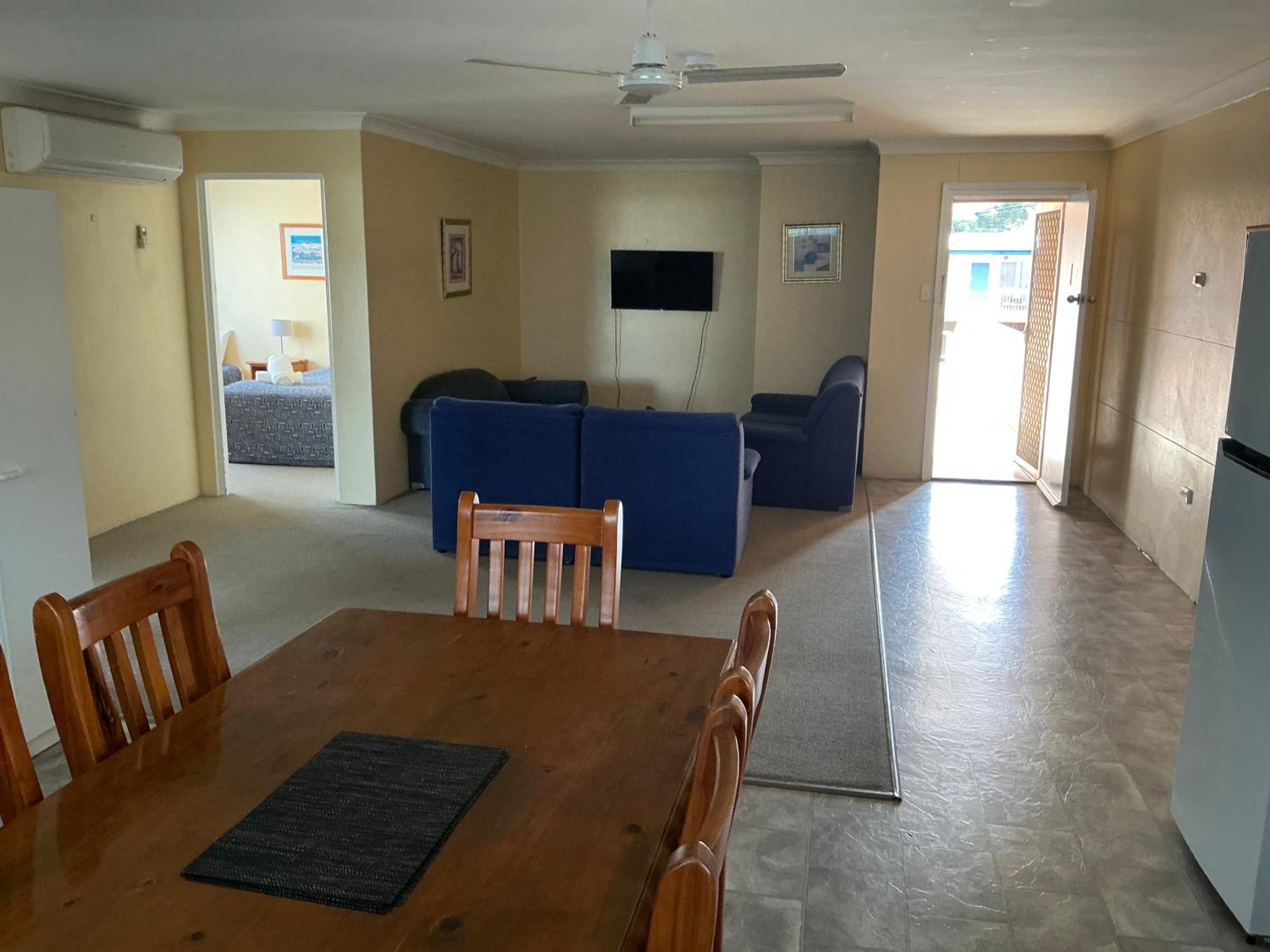 Deluxe Apartment photo 2