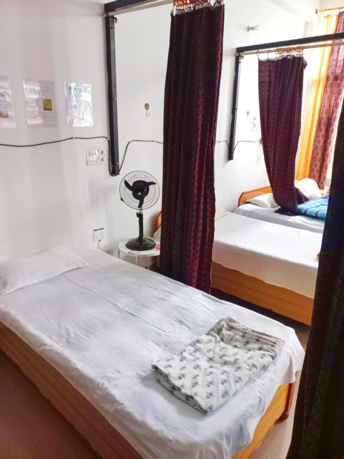 Bed in 6-Bed Female Dormitory Room photo 2