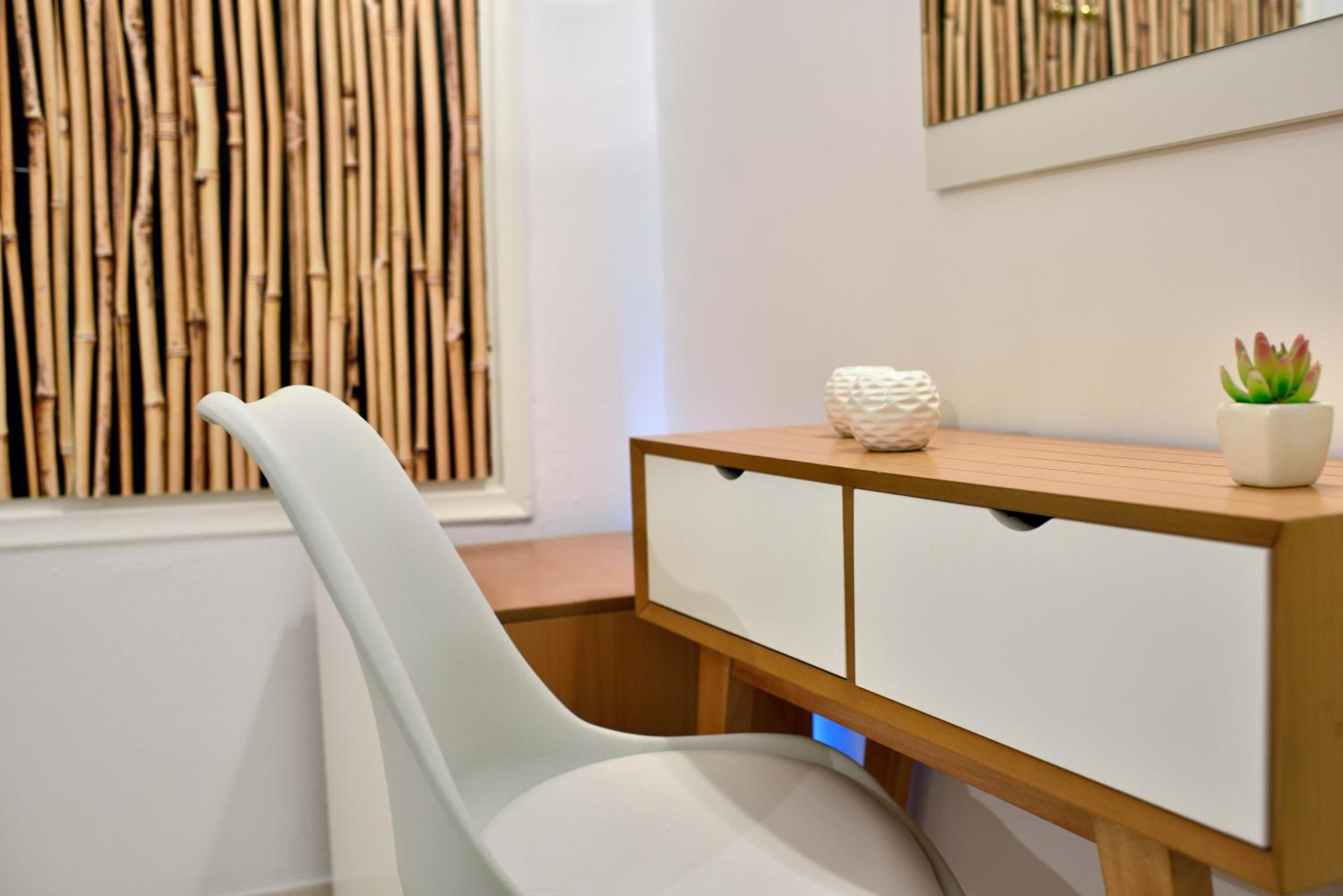 Double Room - Photo 9