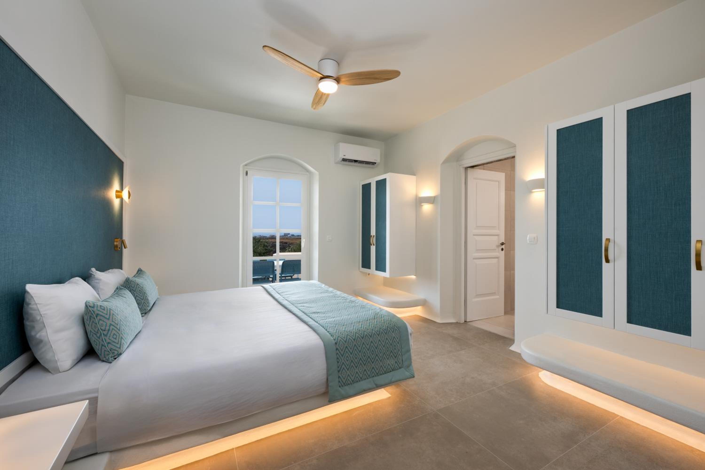 Exclusive 3-Bedroom Villa with private pool photo 3