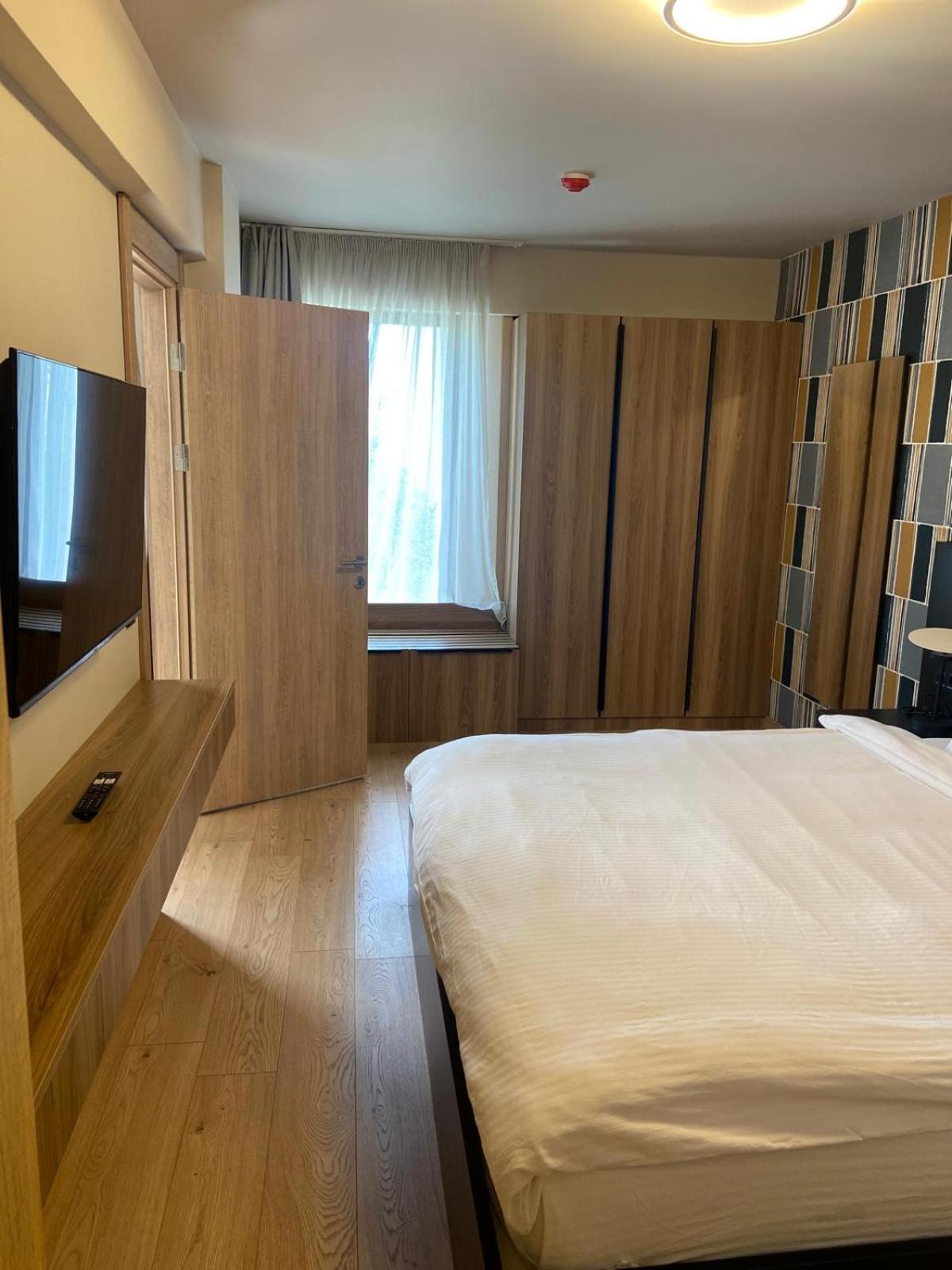 Suite with Garden View photo 1