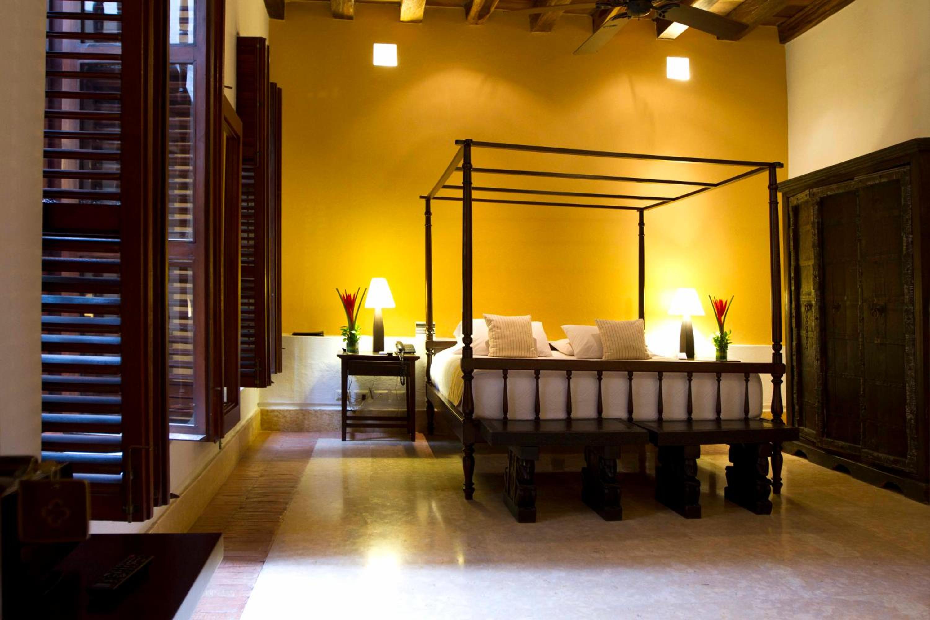 Deluxe Junior Suite - Photo 4