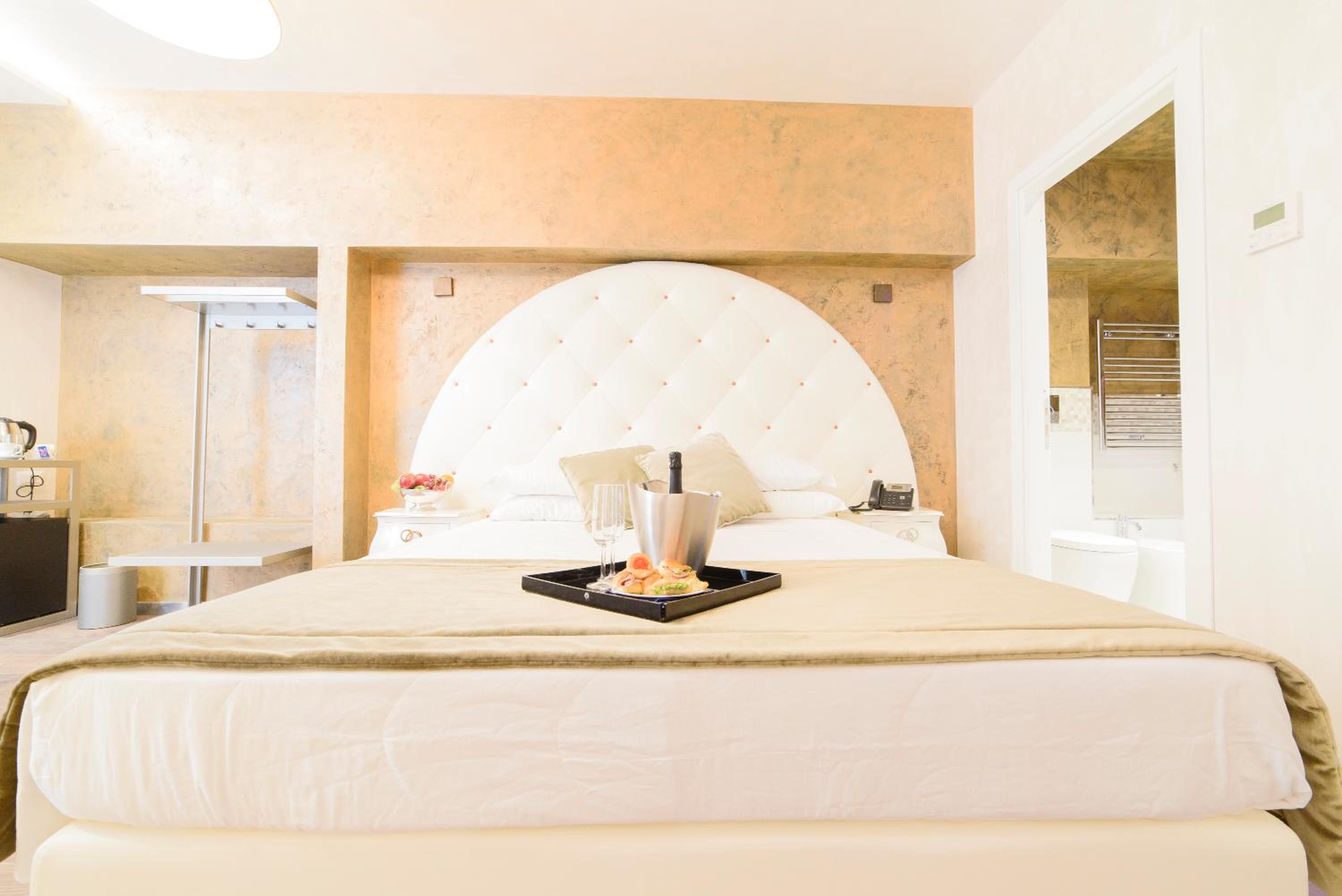 Junior Suite thumbnail 5