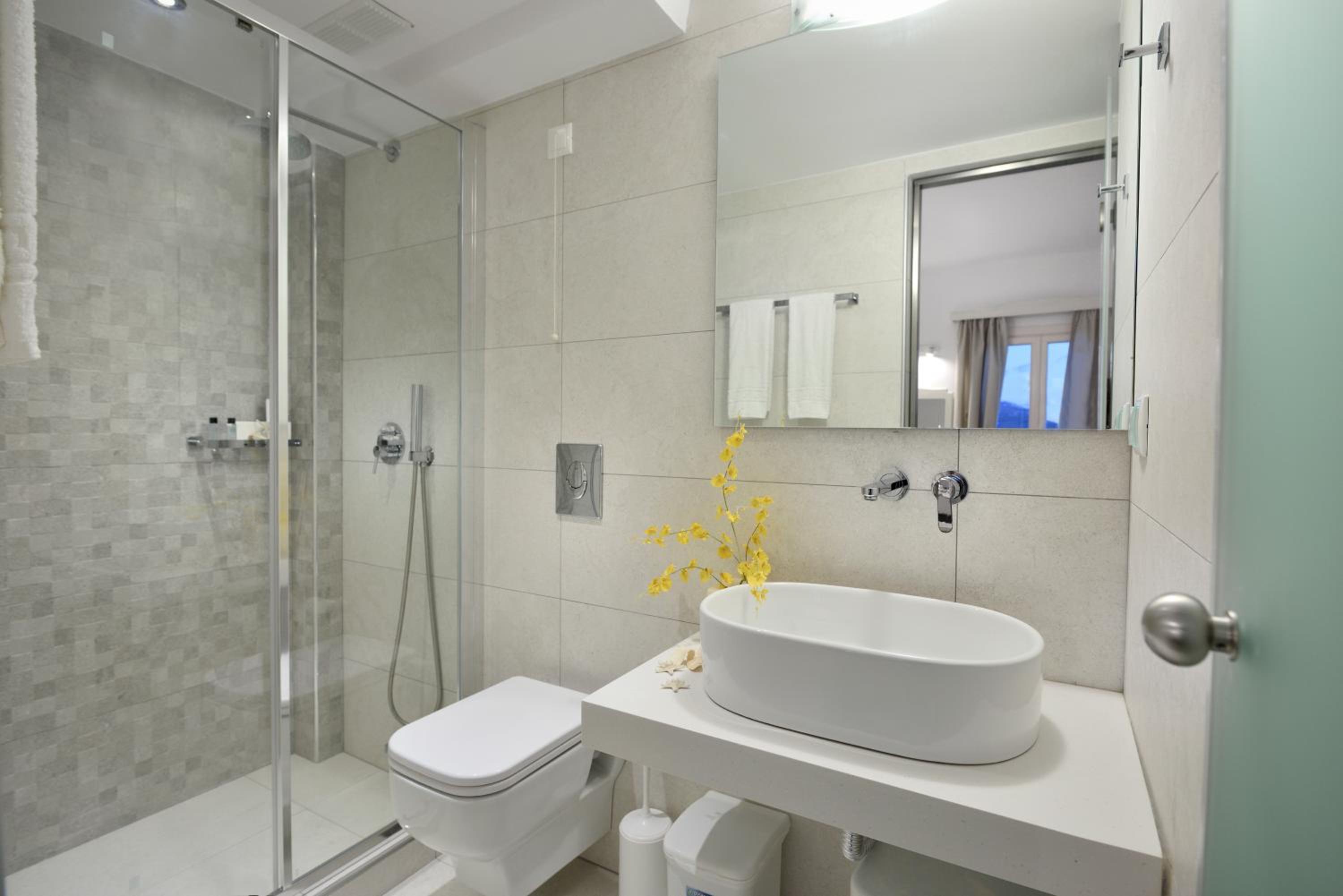 Double or Twin Room - Photo 44
