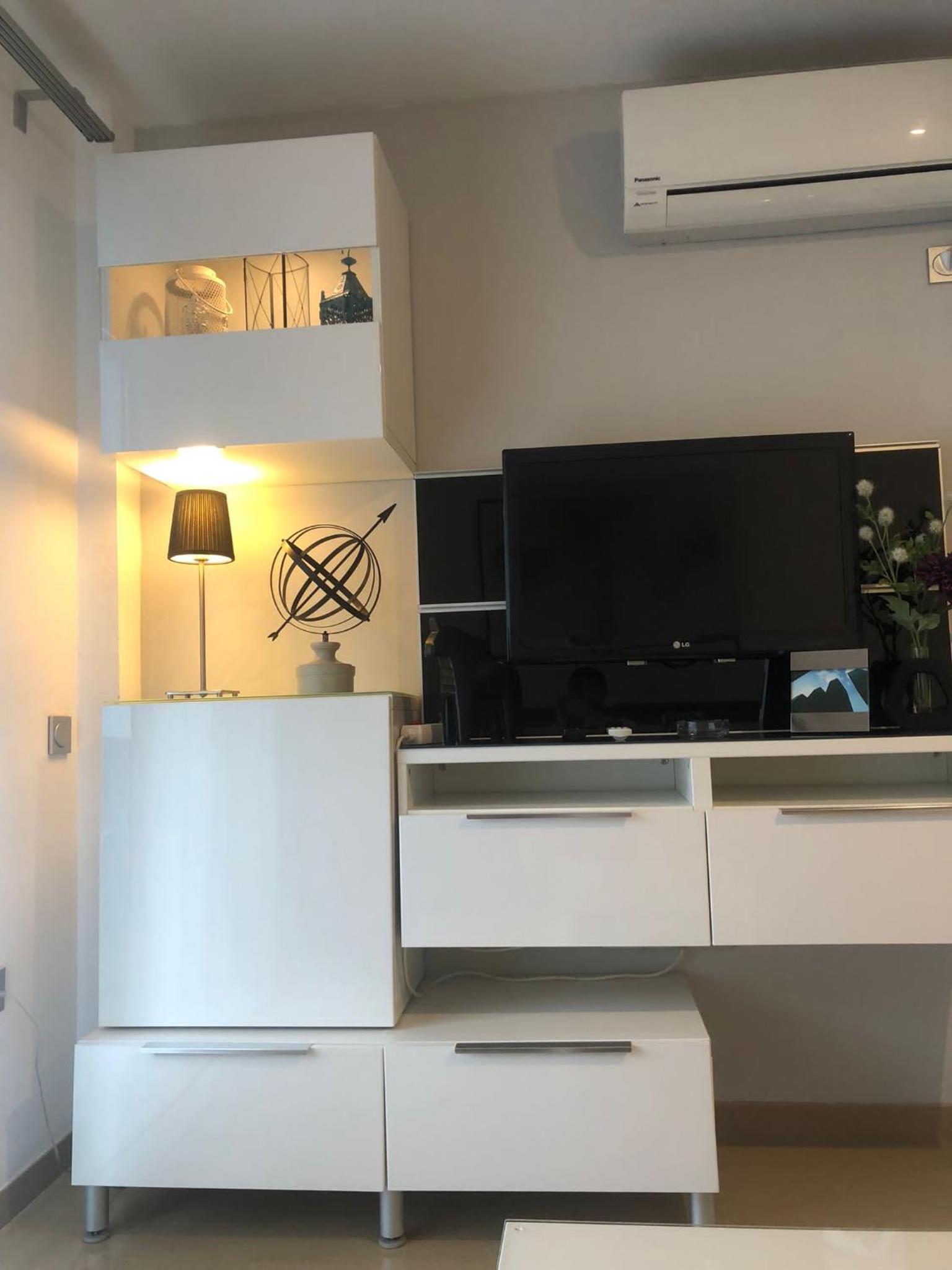 Apartment with Shower photo 1