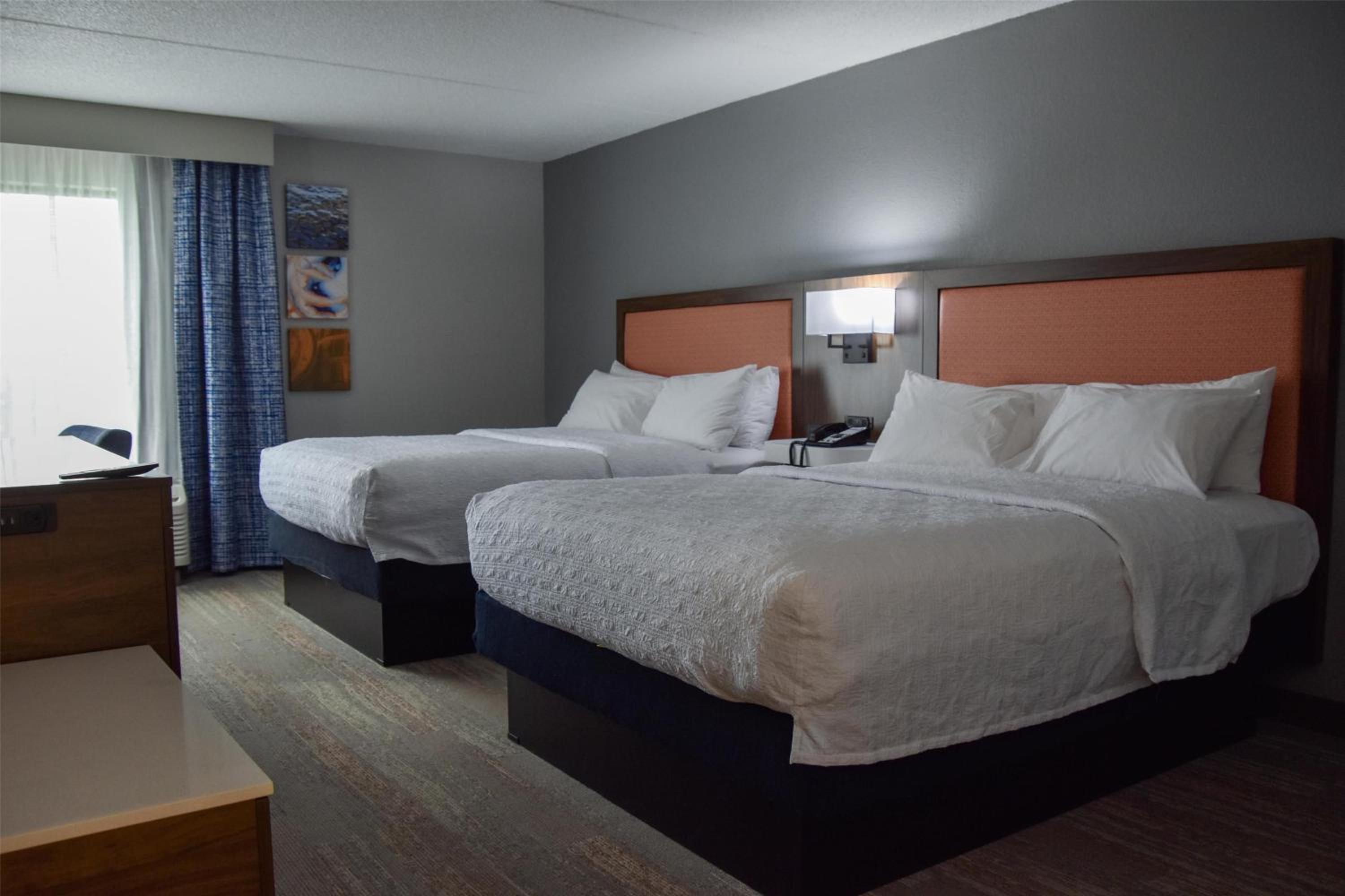 Queen Room with Two Queen Beds - Hearing Access - Photo 6