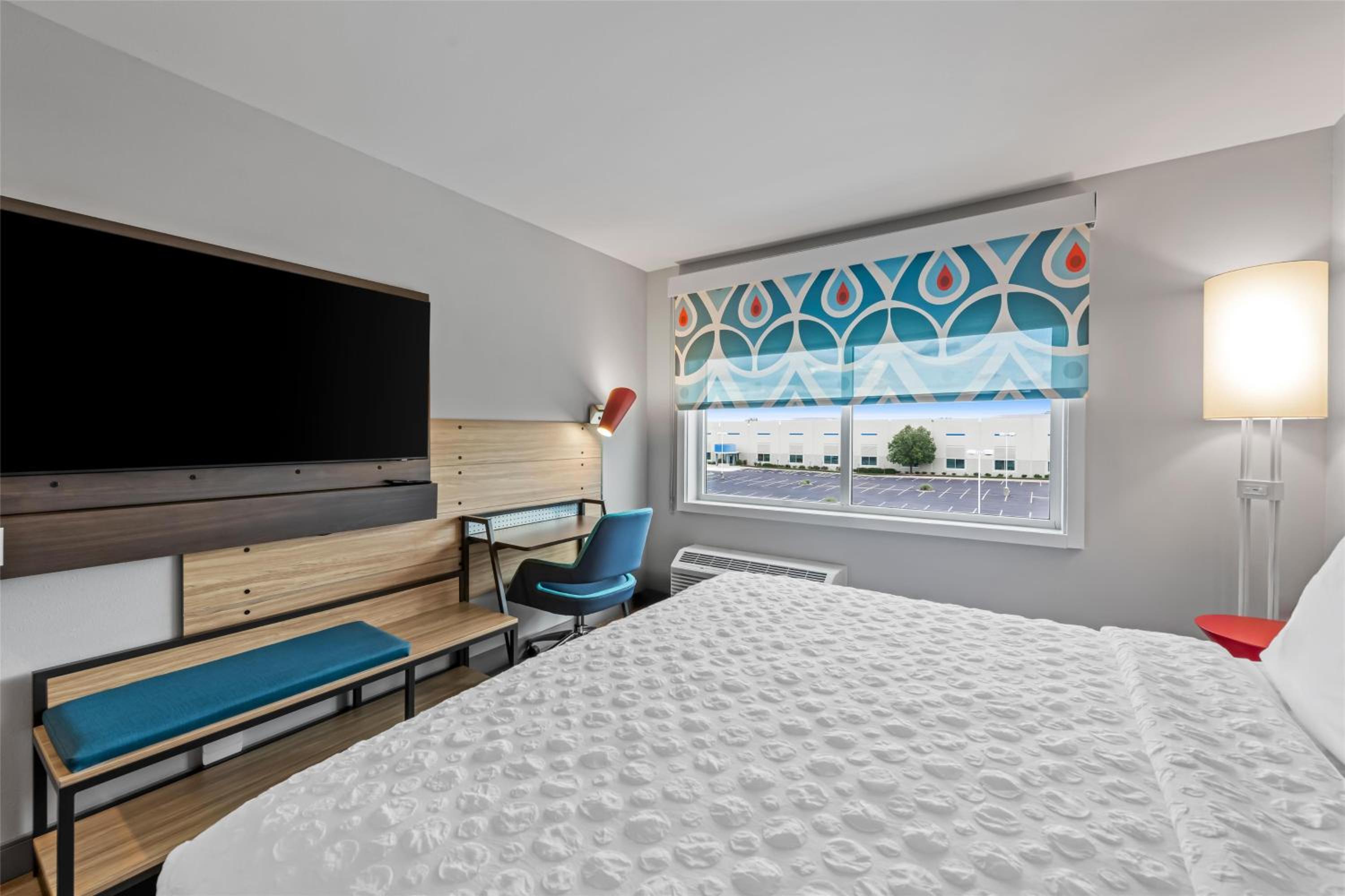 King Room - Hearing Access - Photo 5