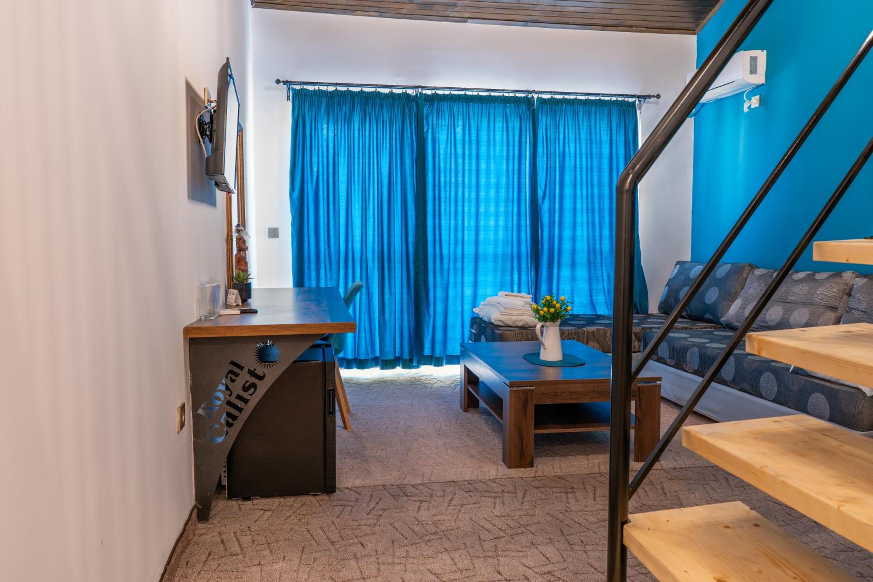 Superior Apartment with City View