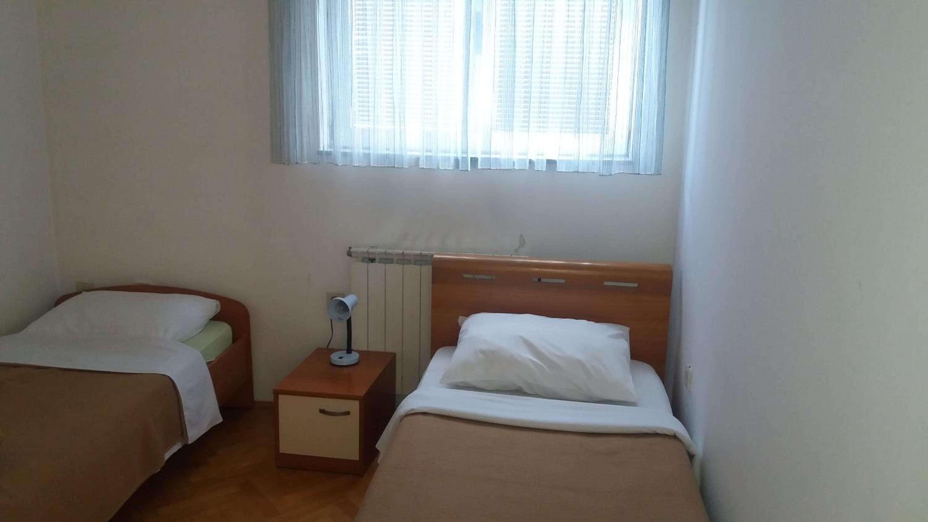 Double or Twin Room - Photo 14