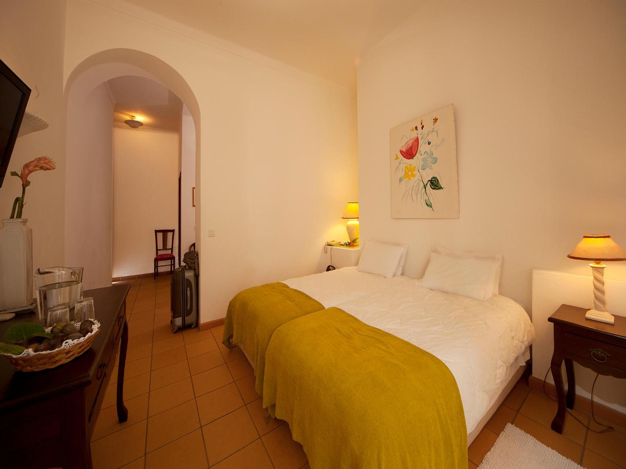 Double or Twin Room - Photo 21