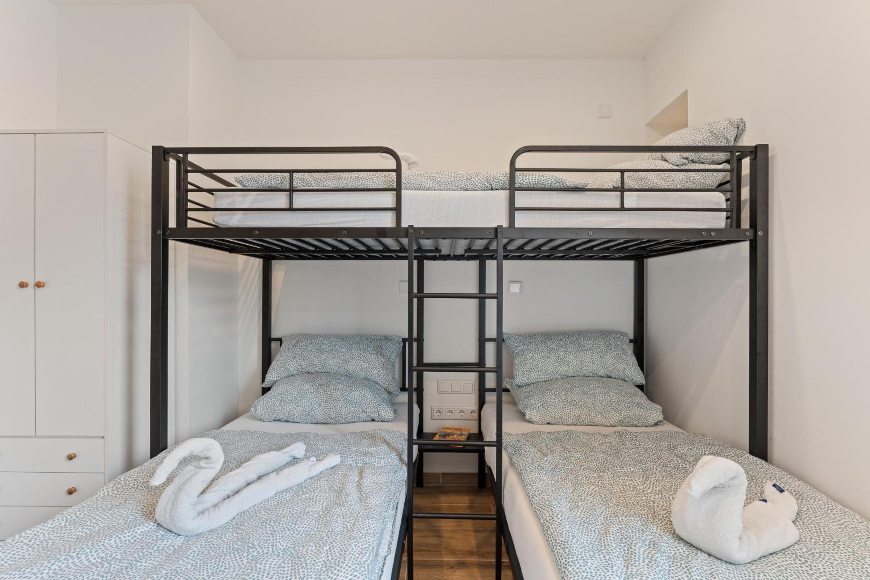 Economy Triple Room Economy Triple Room