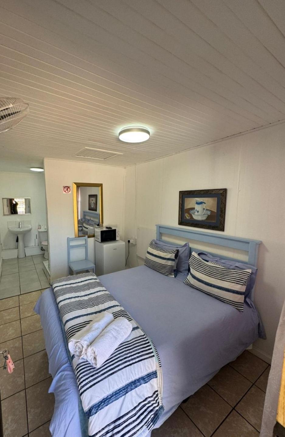 Double Room - Photo 1