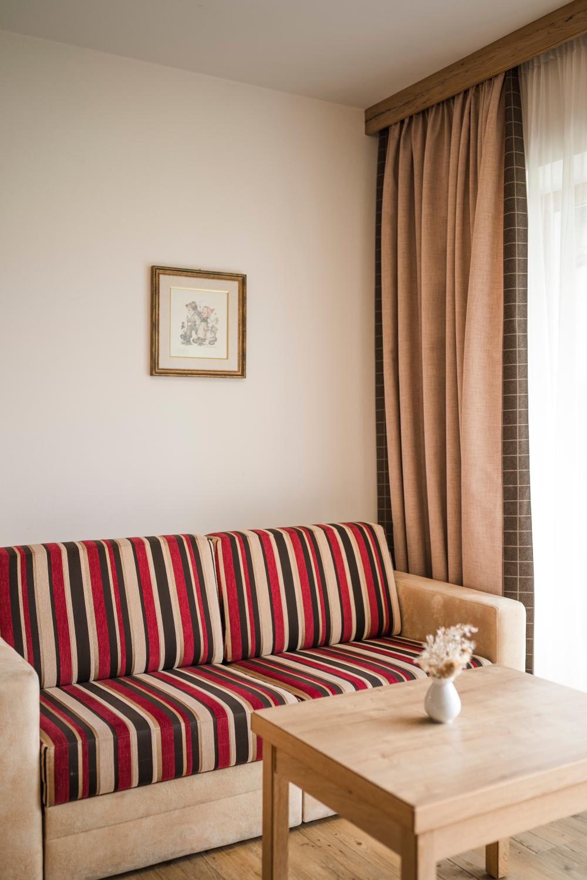 Junior Suite with Garden View