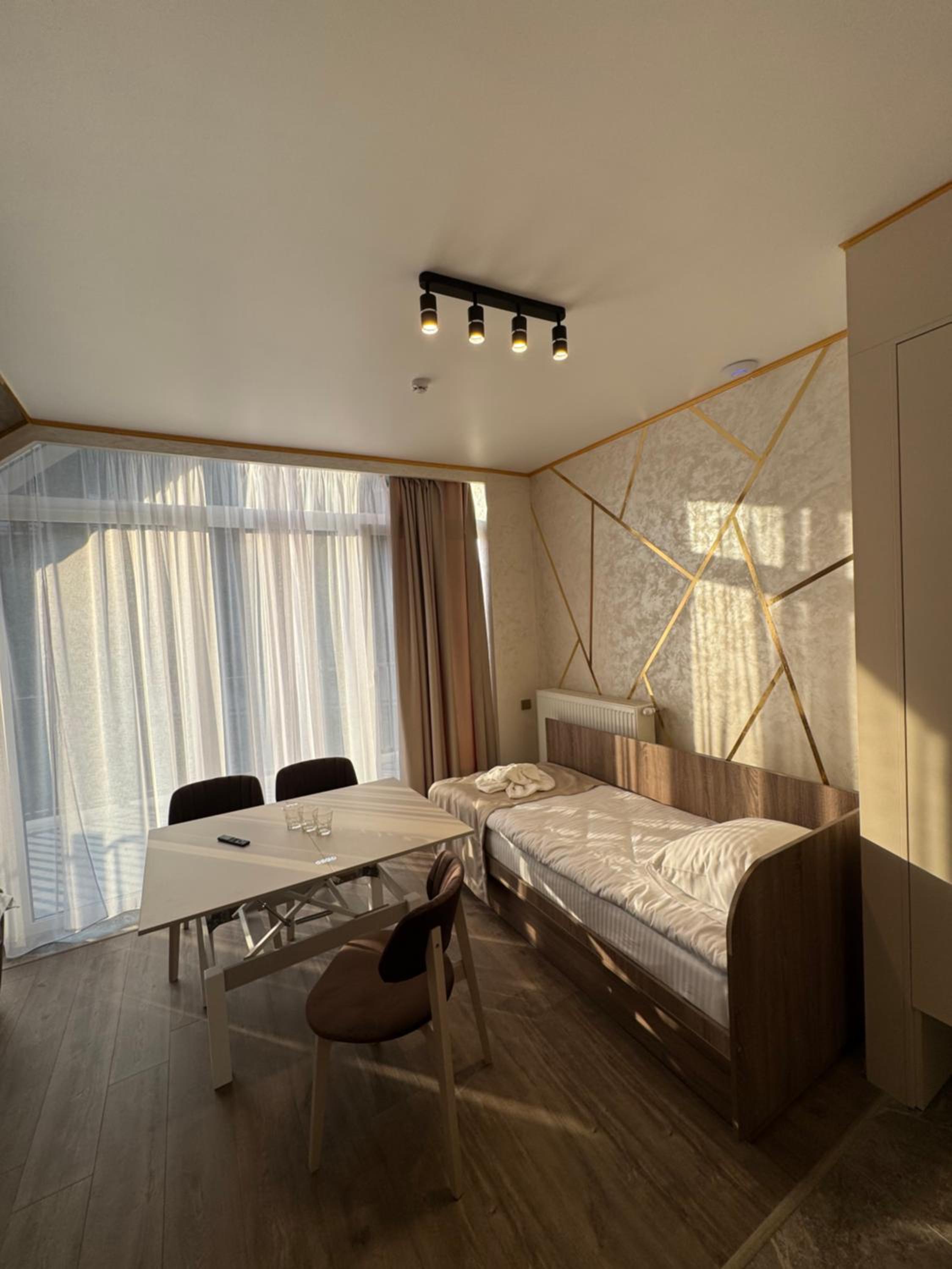 Triple Room with Terrace photo 2