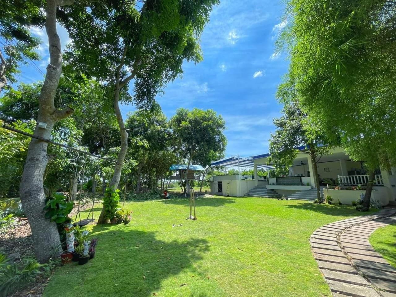 Four-Bedroom Vacation Home photo 1
