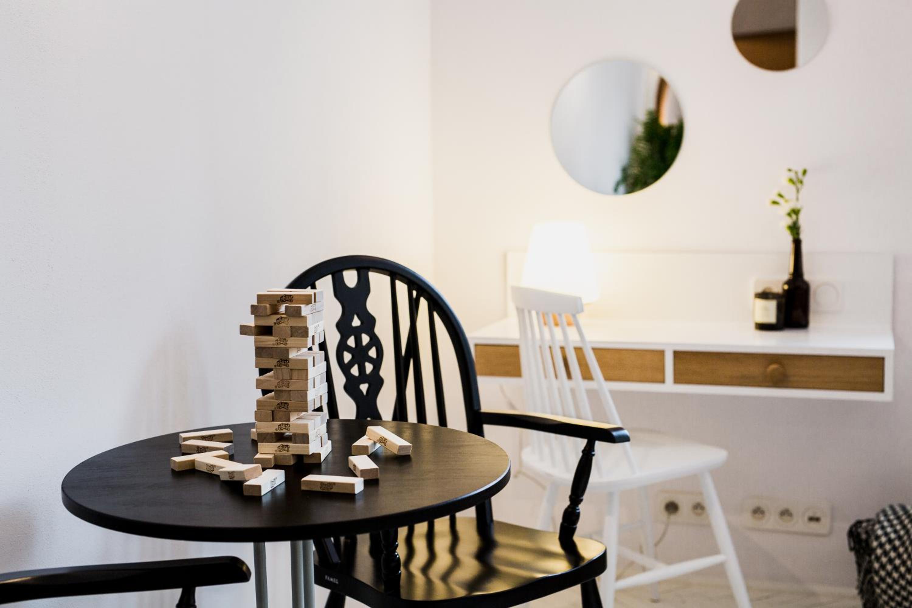 Studio Apartment with City View - Photo 10