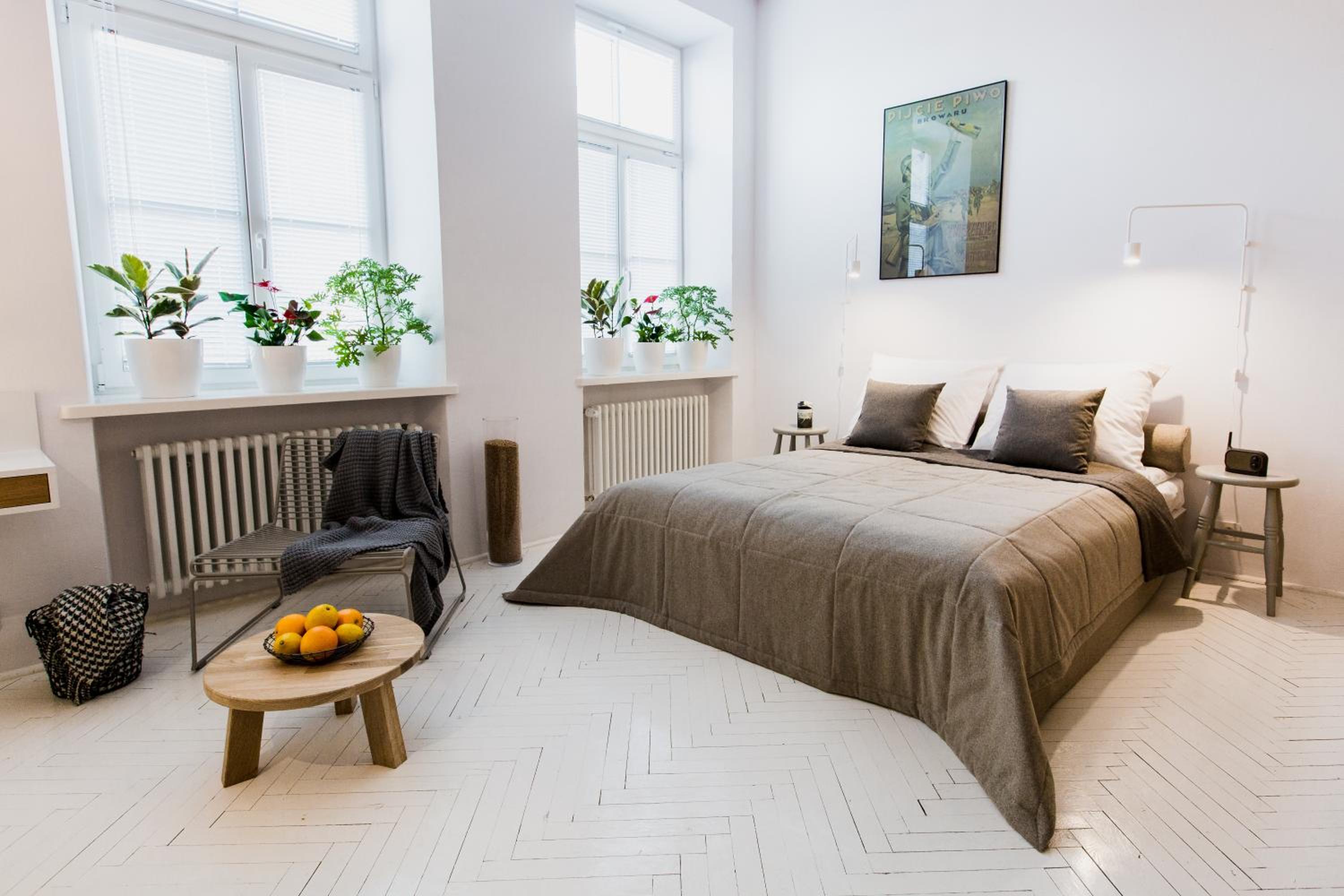 Studio Apartment with City View - Photo 7