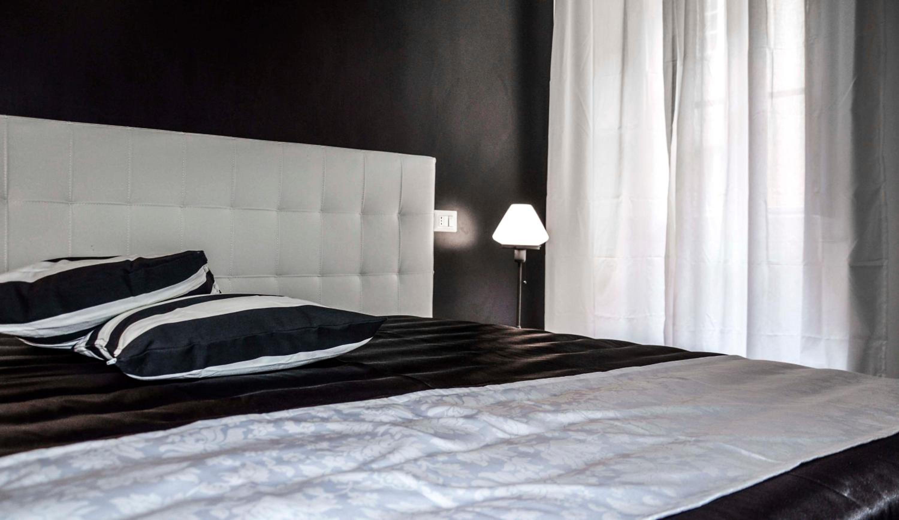 Double Room with Spa Bath photo 3