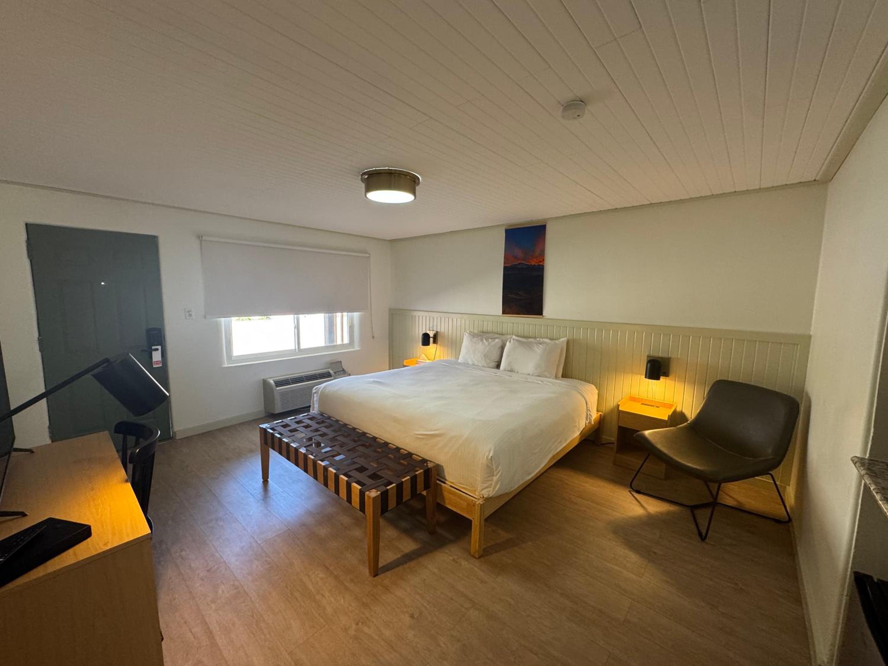 Superior Single Room